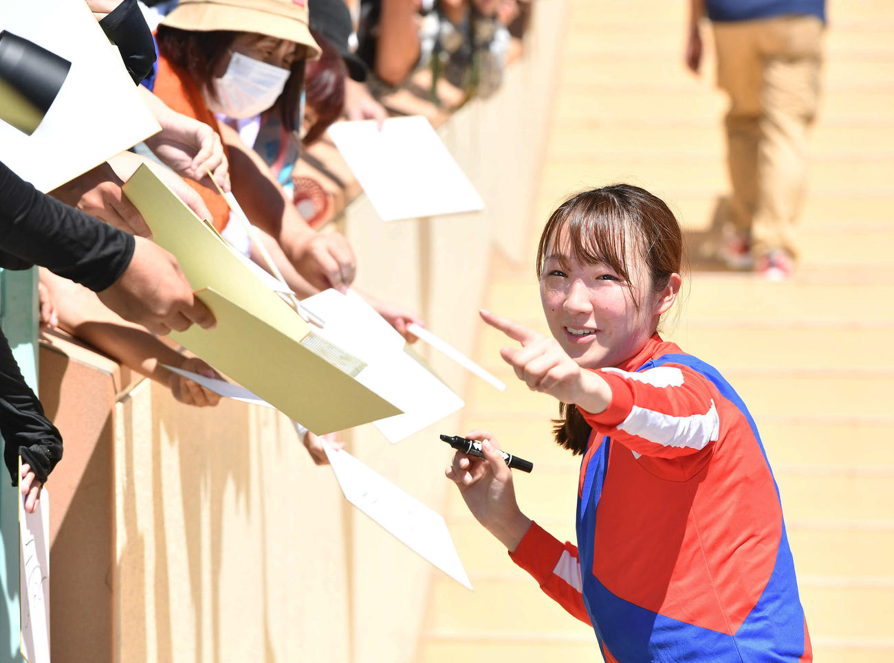 土曜3勝の永島まなみ騎手、日曜もV トーホウフランゴで差し切り今年