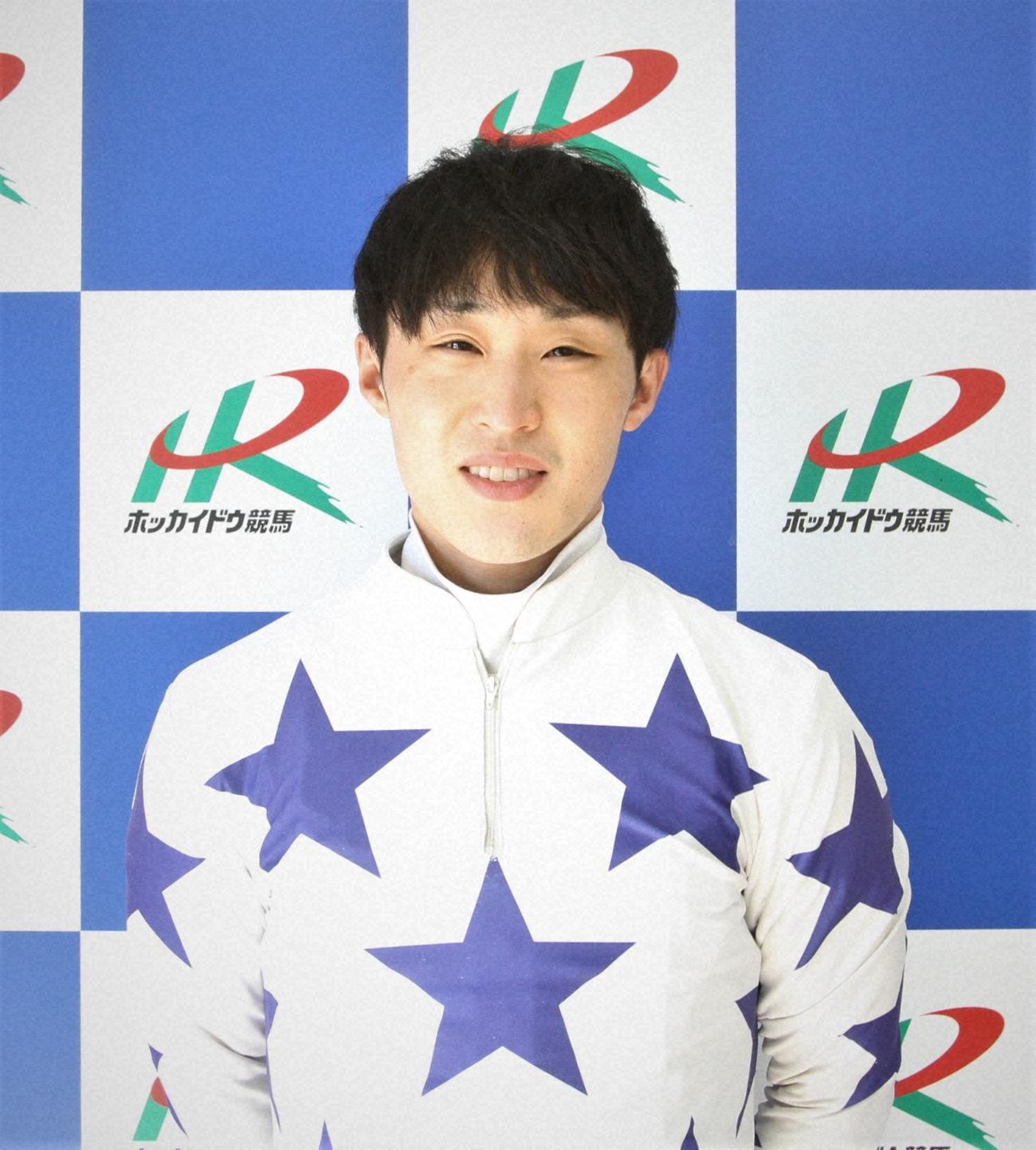 桑村真明騎手（2022年4月3日撮影）