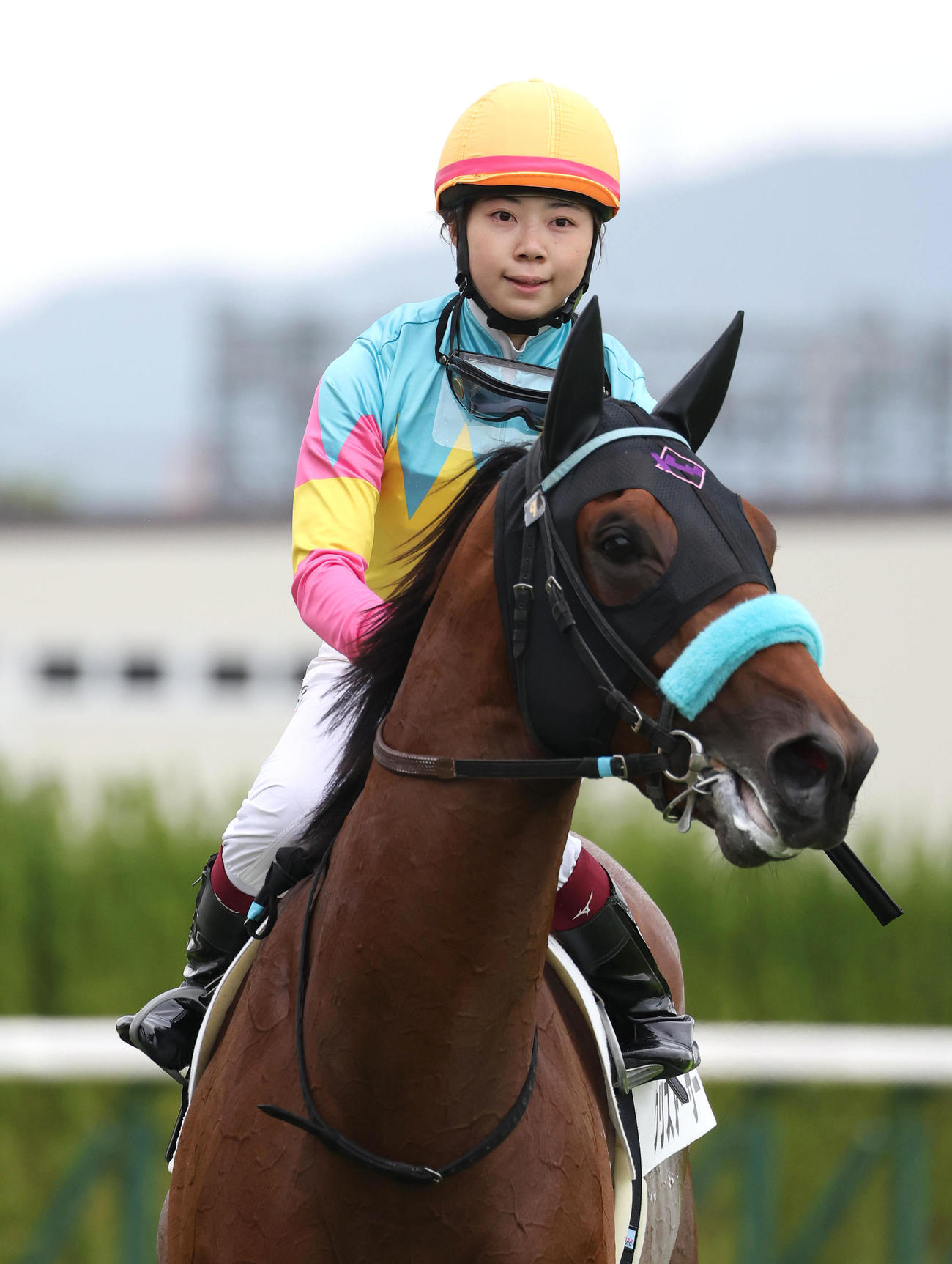 クリスアーサーで京都1Rを勝利した河原田騎手（撮影・白石智彦）