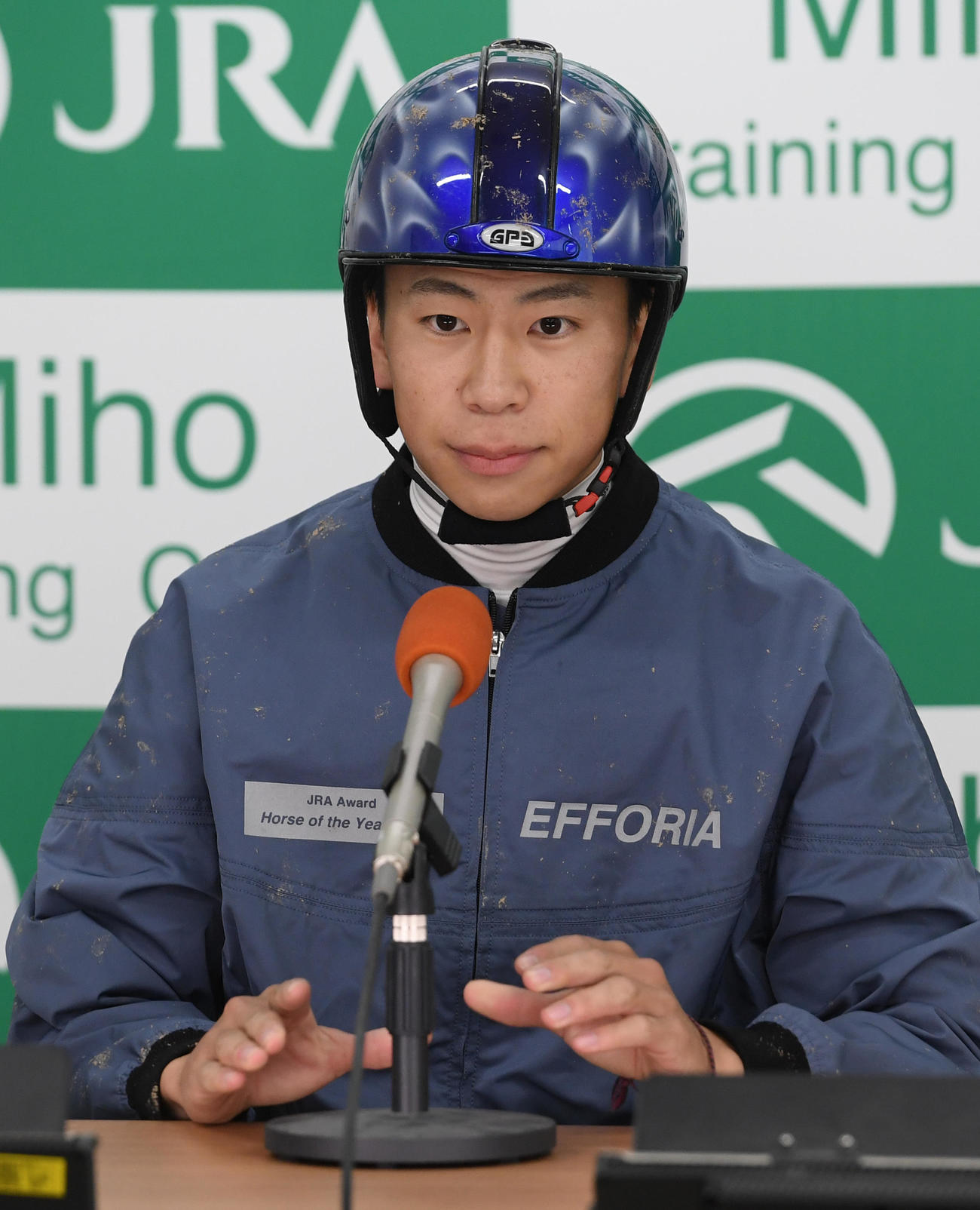 ヒップホップソウルについて会見する横山武騎手（撮影・柴田隆二）