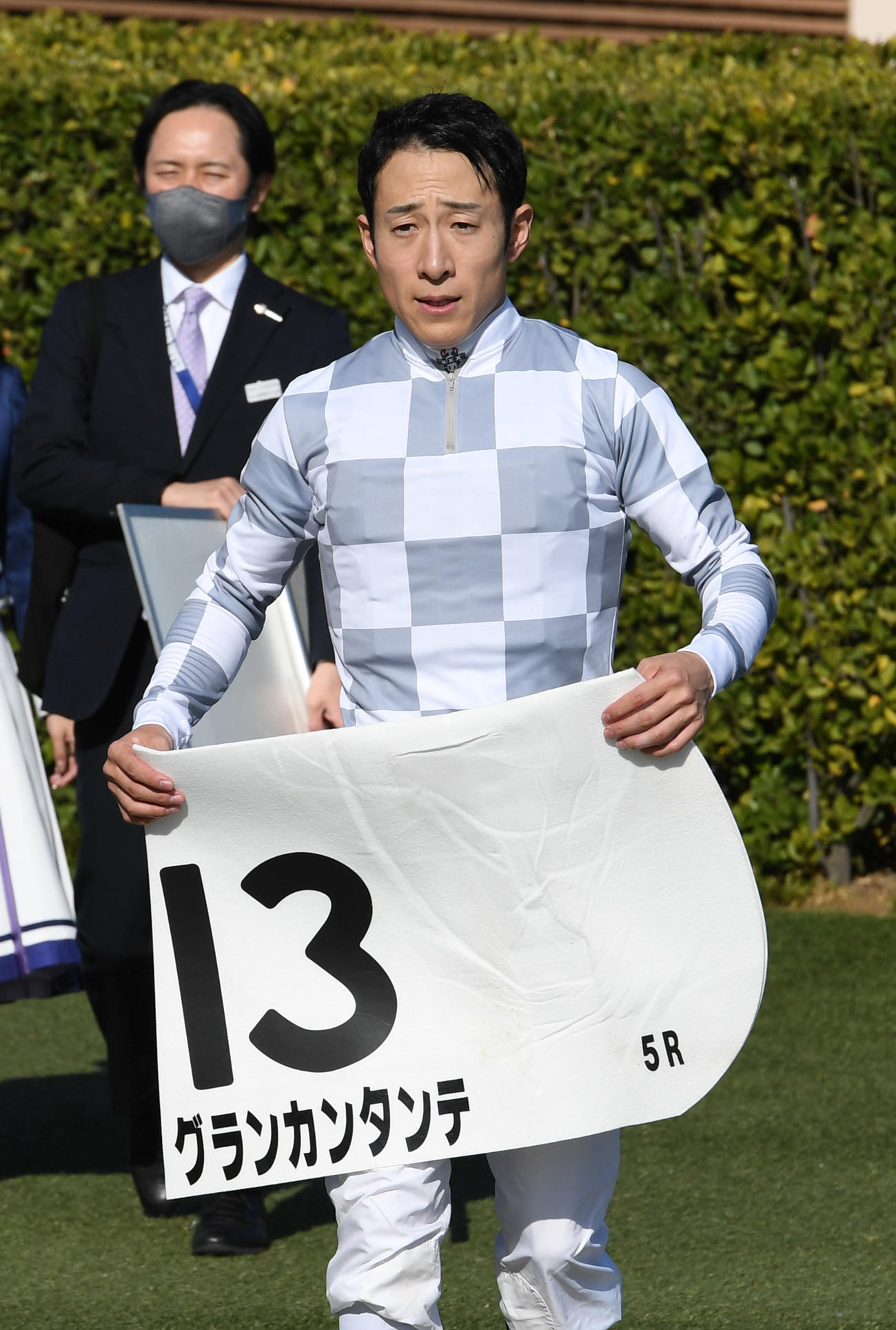 中山5R新馬戦を制したグランカンタンテの藤岡佑騎手（撮影・柴田隆二）