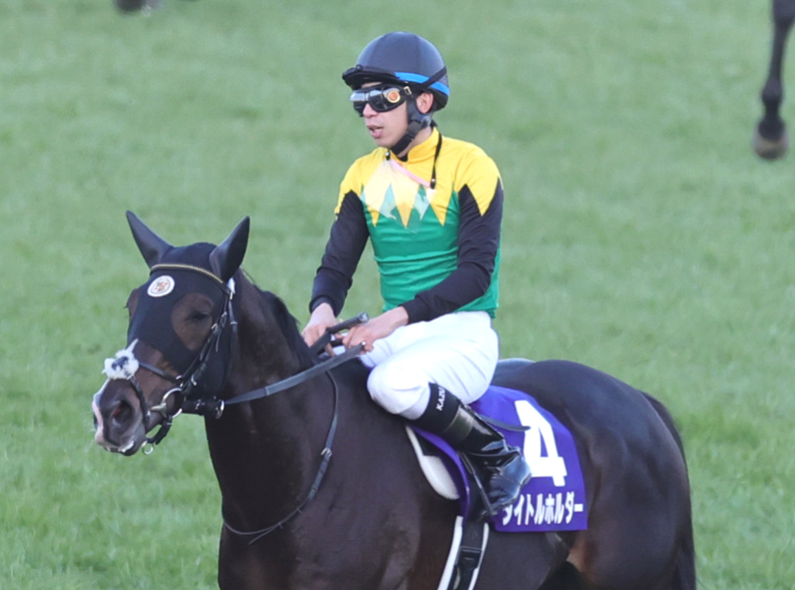 有馬記念3着に入り引き揚げるタイトルホルダーと横山和生騎手（撮影・野上伸悟）