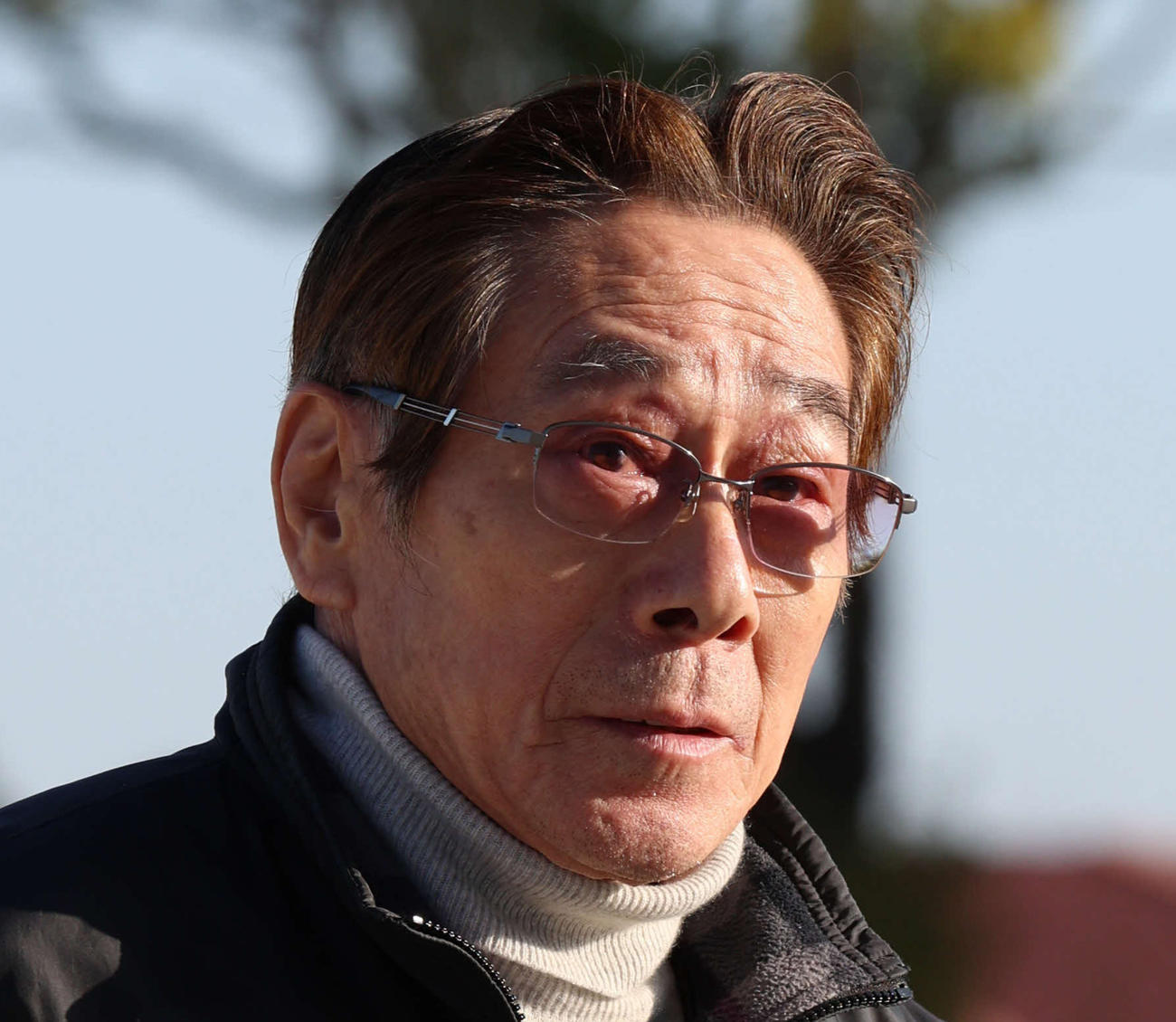 河内洋調教師（23年11月撮影）