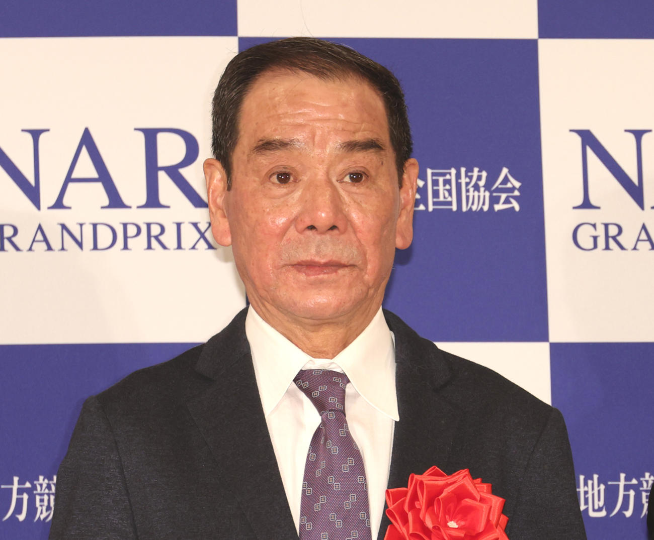 NARグランプリ2023で表彰された的場文男騎手（撮影・中島郁夫）