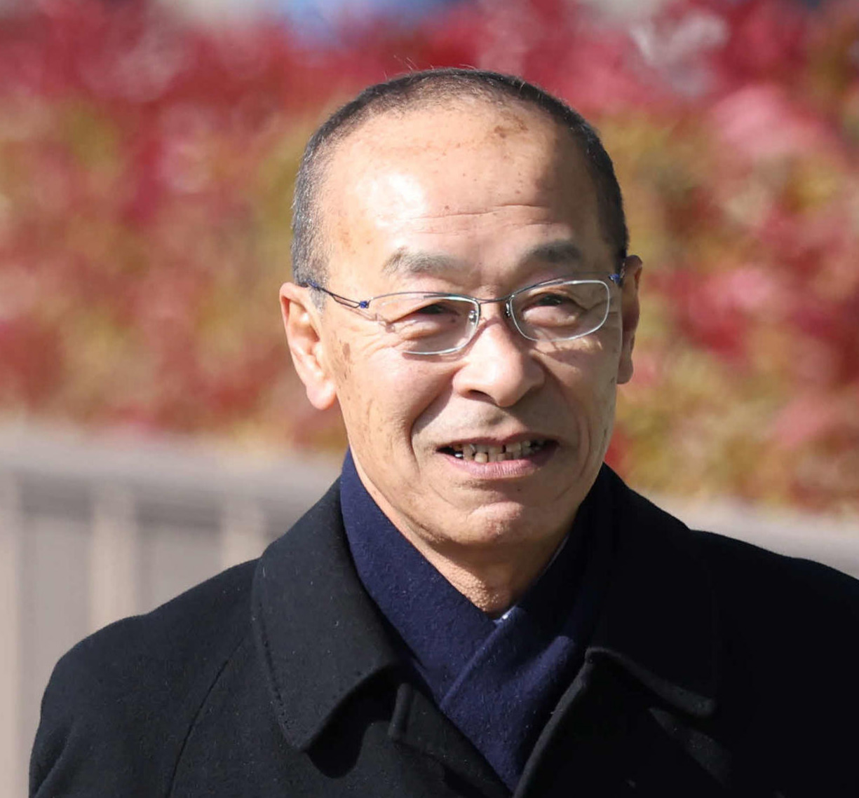高橋裕調教師（24年2月10日撮影）