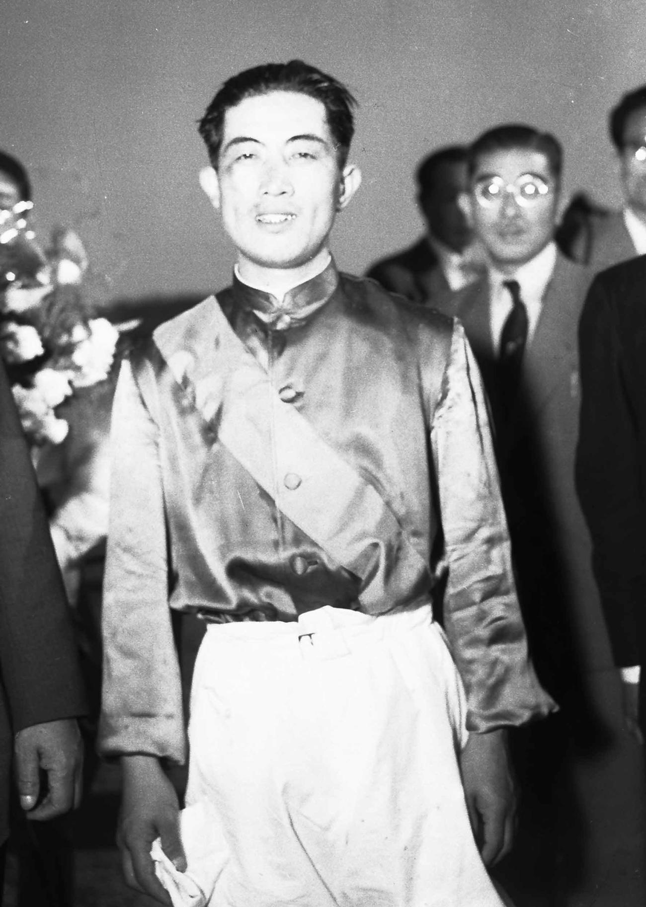 52年、ダービーを制した八木沢勝美騎手