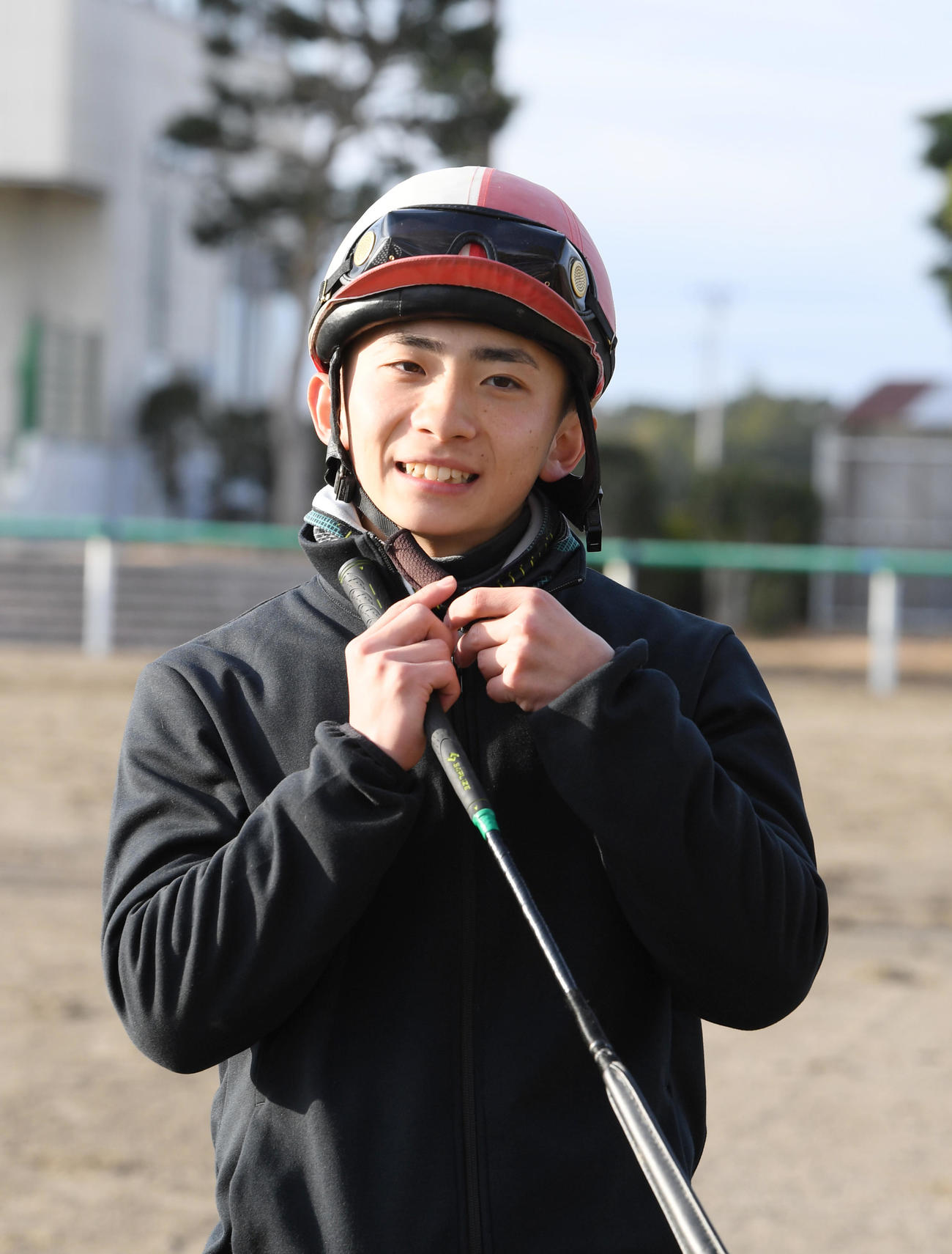 デビューする長浜騎手（撮影・柴田隆二）