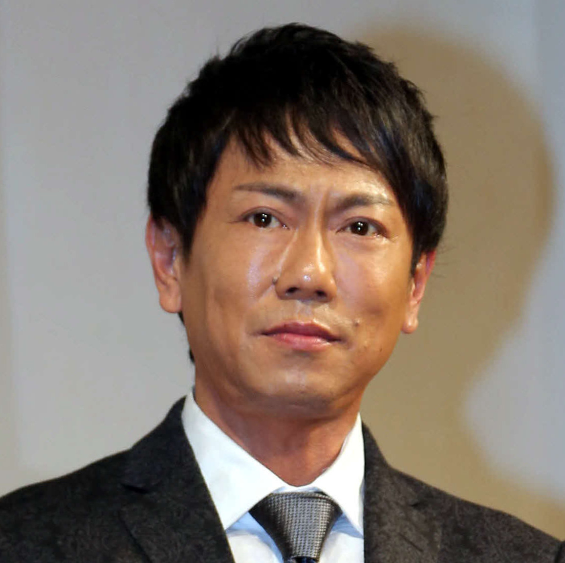 東幹久(2013年9月撮影)