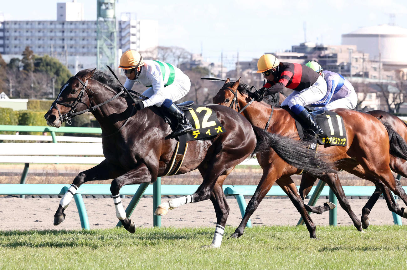 中山10R、東風Sを制したディオと北村宏騎手（撮影・丹羽敏通）