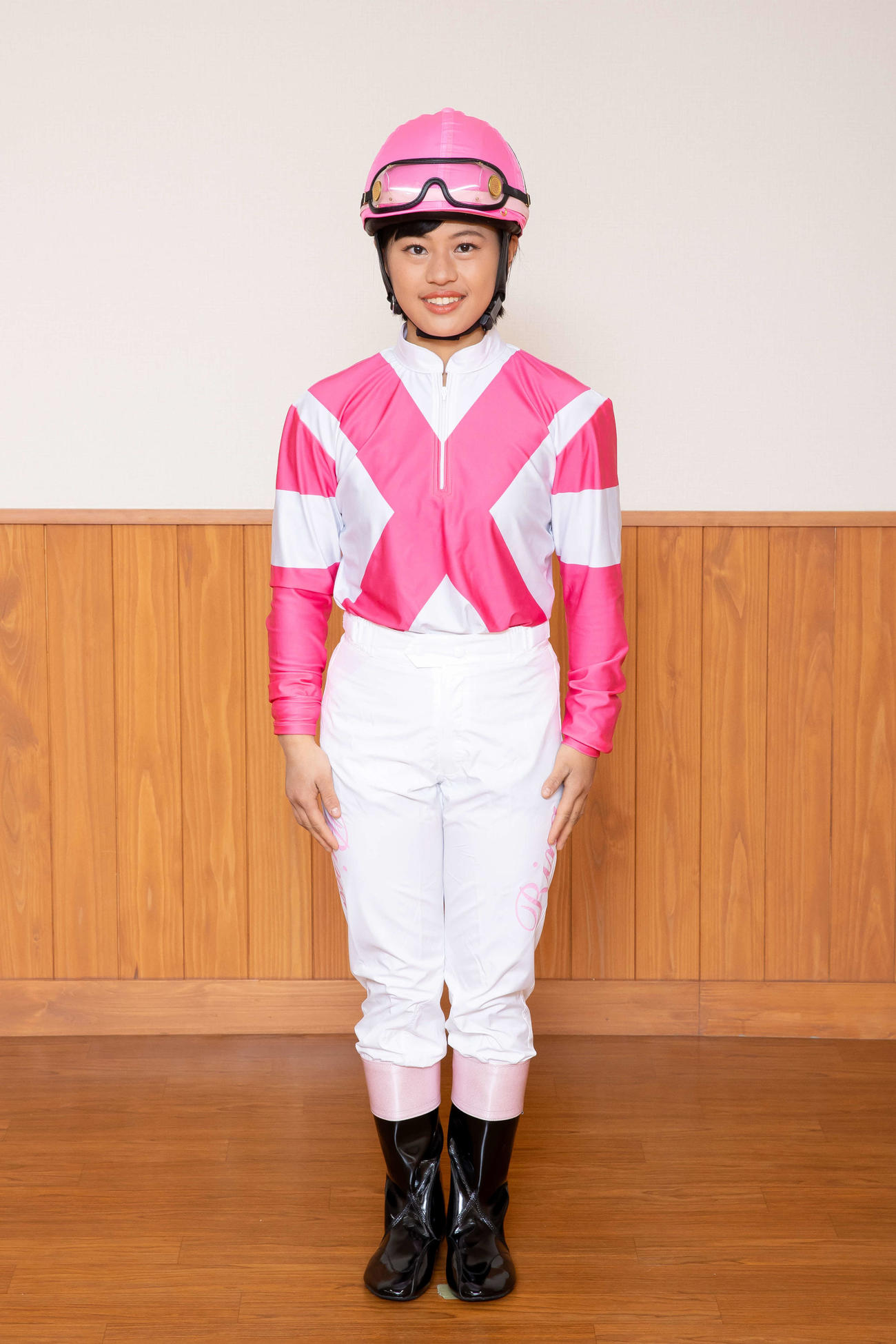 塩津璃菜騎手（地方競馬全国協会提供）