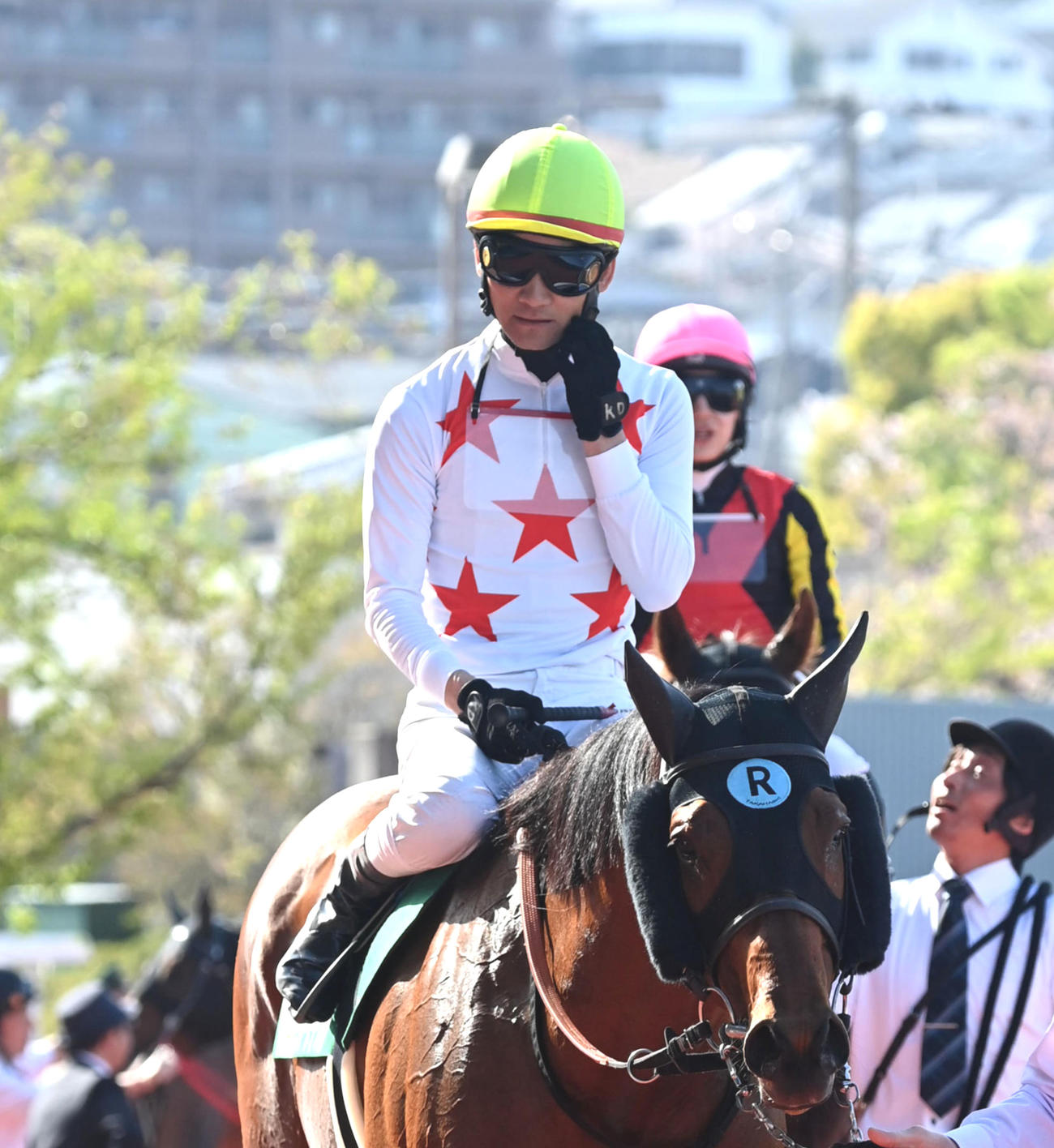 アンタレスSを制したミッキーヌチバナと太宰騎手（撮影・前岡正明）