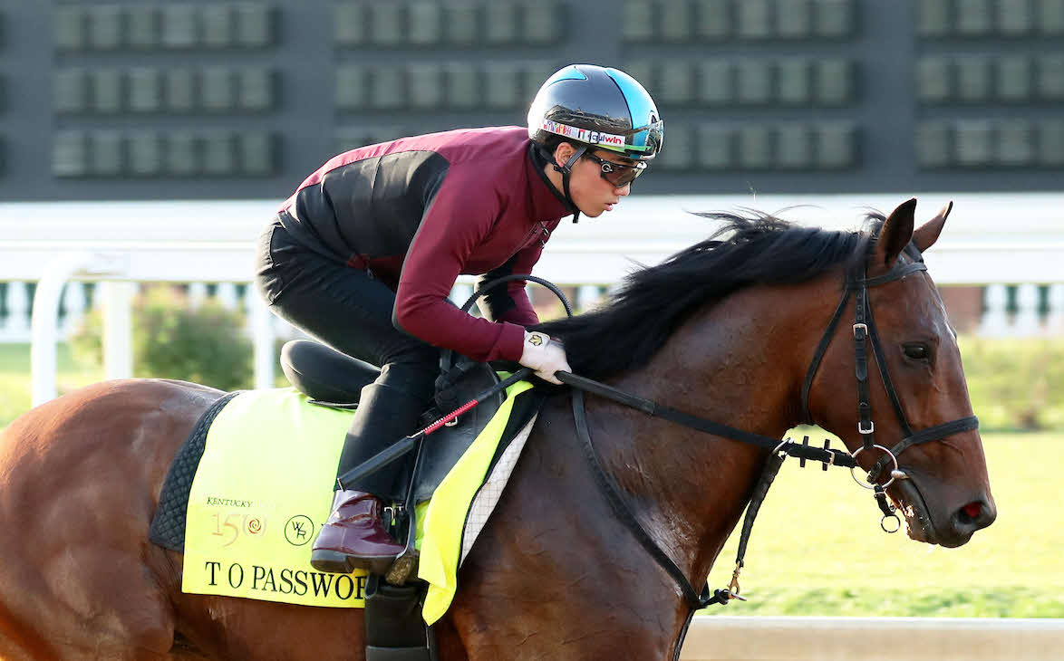 チャーチルダウンズで調整するテーオーパスワードと木村和士騎手（C）Coady Media／Churchill Downs