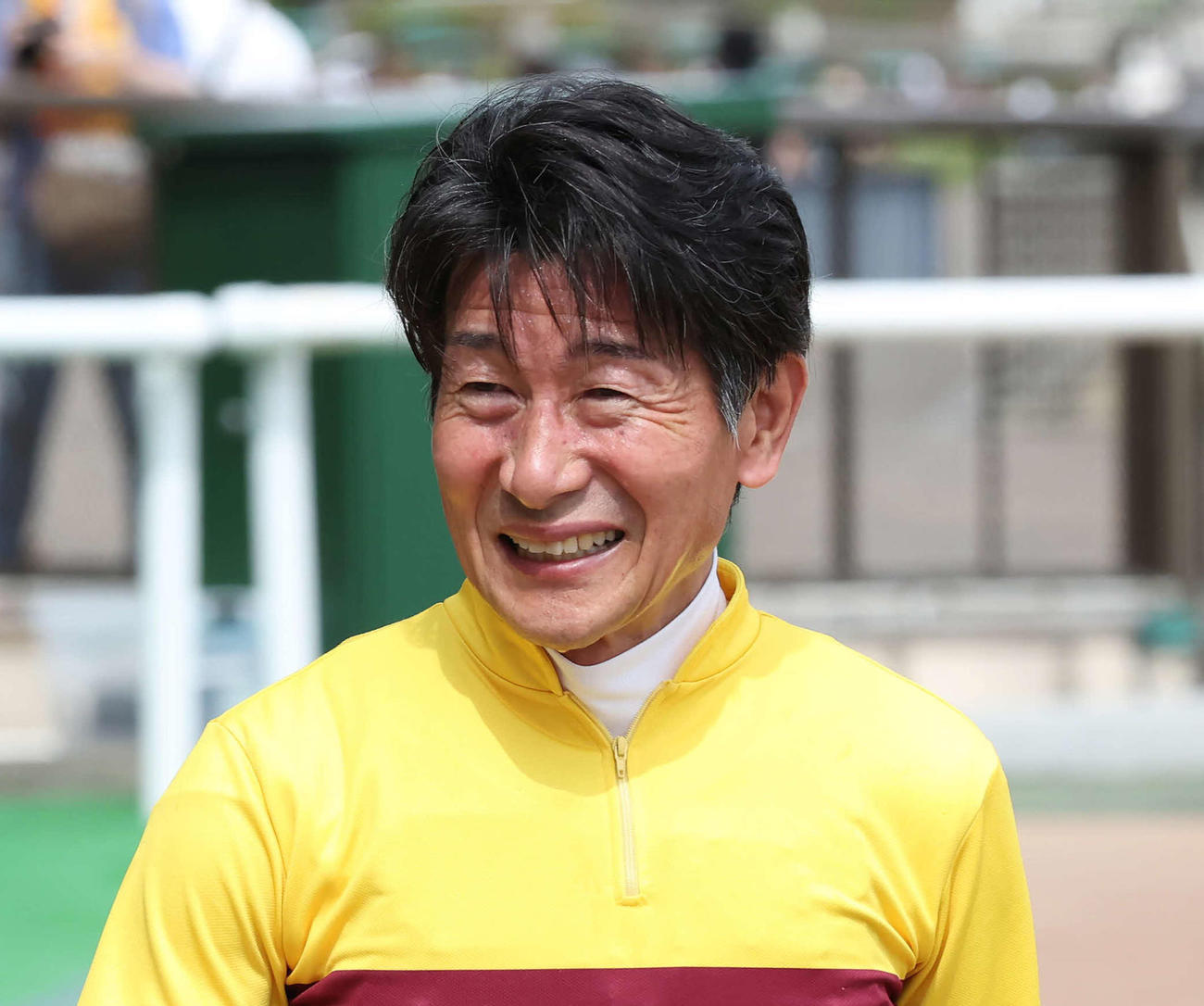 東京8R、ピースワンデュックで3歳上1勝クラスを制した柴田善騎手（撮影・丹羽敏通）