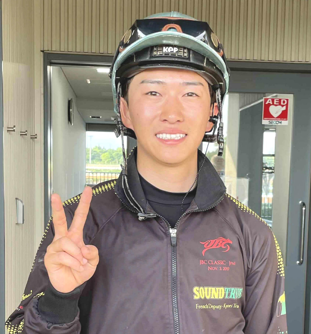 美浦トレセンに凱旋した菅原明良騎手