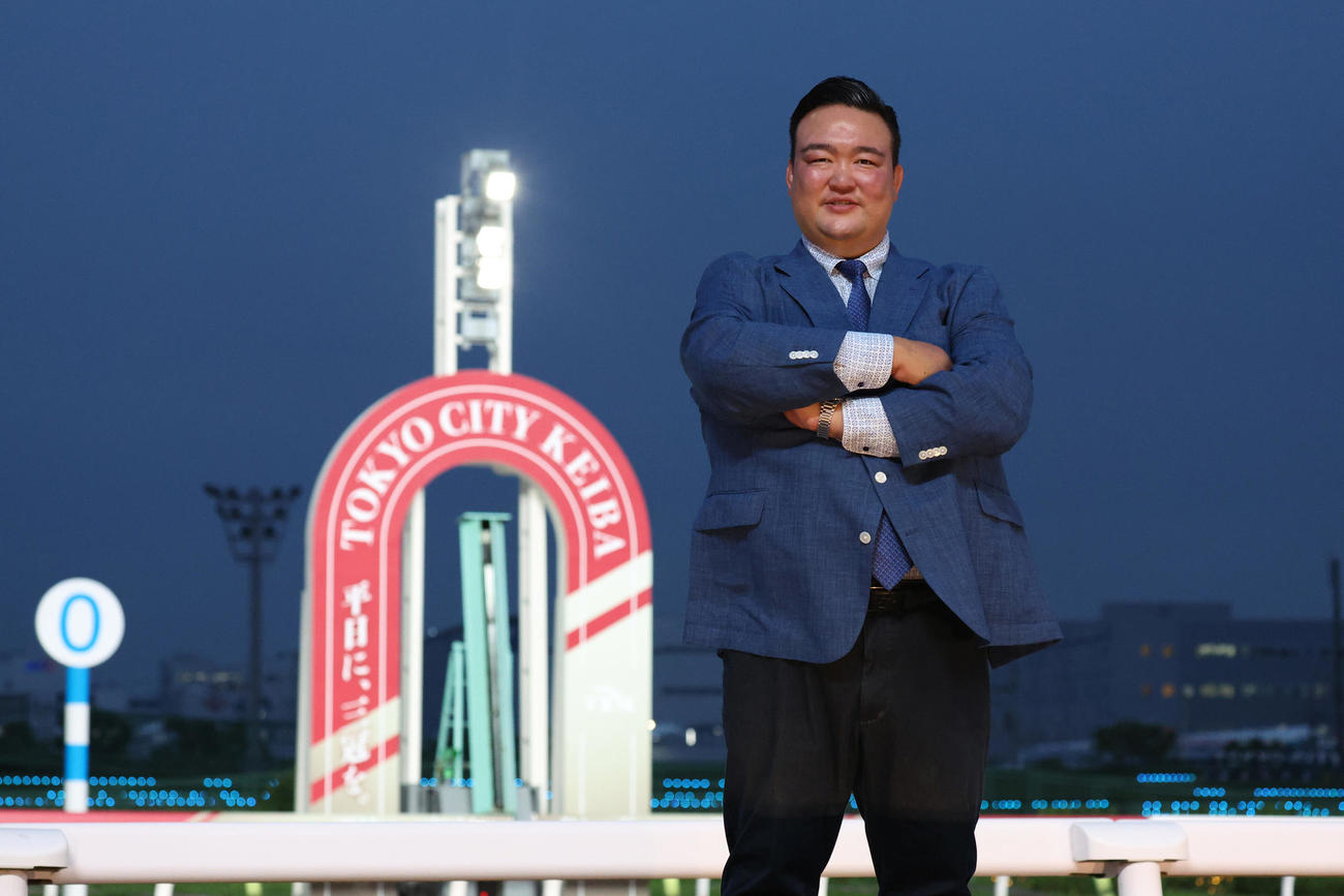 第47回帝王賞でトークショーを行った二所ノ関親方（撮影・中島郁夫）