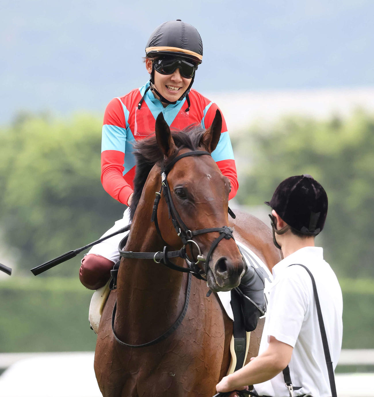 福島5R、2歳新馬戦を制したデルアヴァーと三浦騎手（撮影・丹羽敏通）