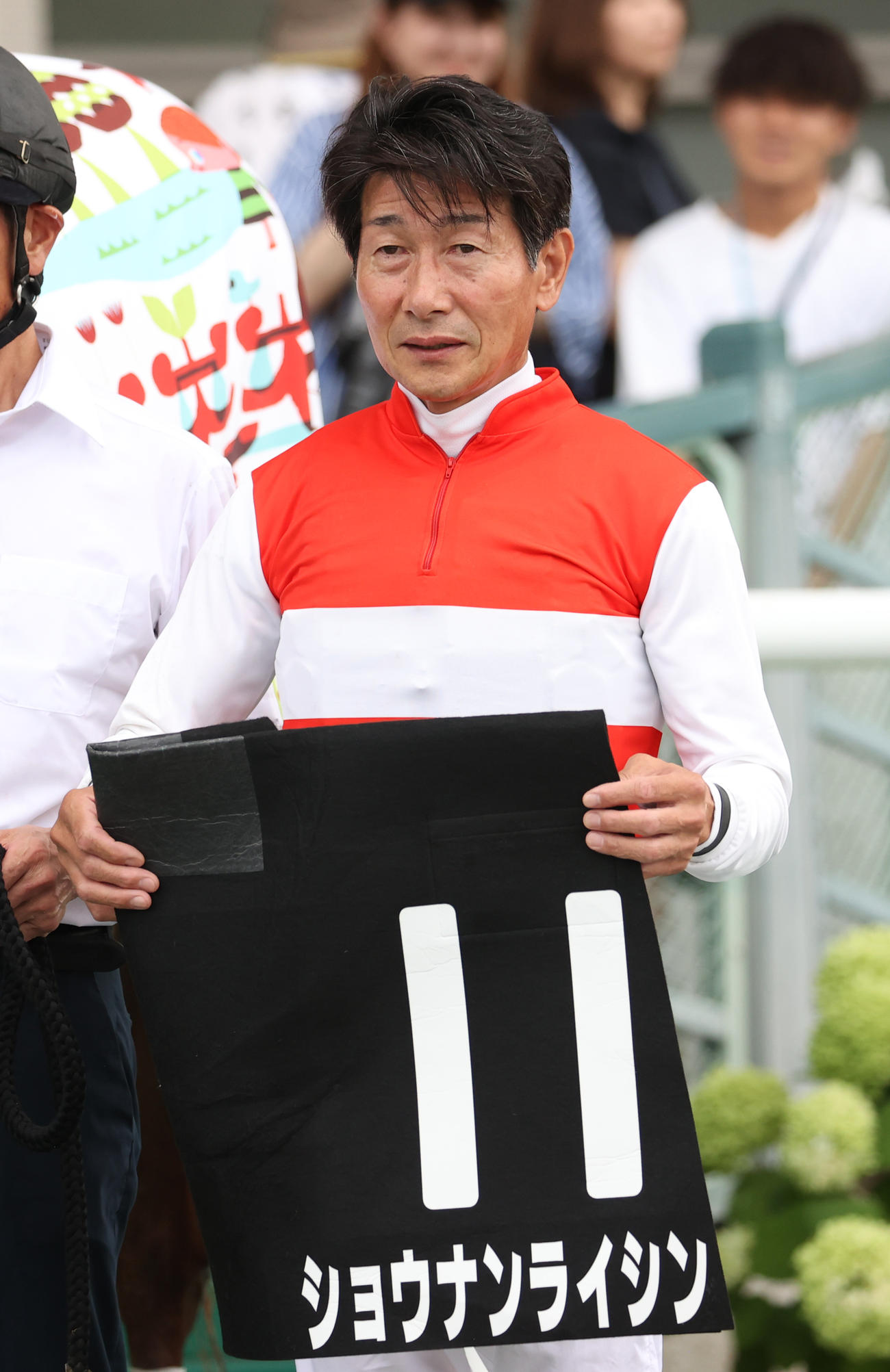 鶴ケ城Sを制したショウナンライシンの柴田善騎手（撮影・柴田隆二）