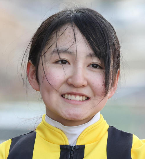 療養中の古川奈穂騎手が函館で近況報告「今はもう痛みはありません