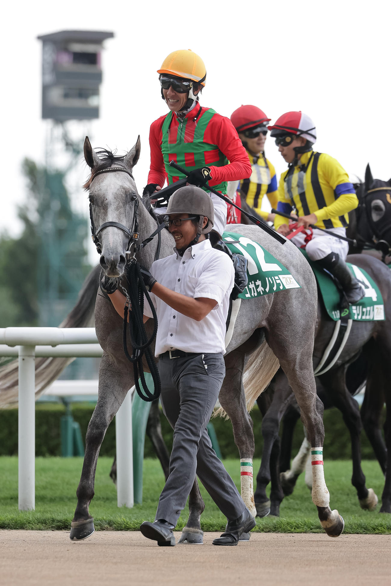 クイーンSを制したコガネノソラと丹内騎手（撮影・村野早祐）