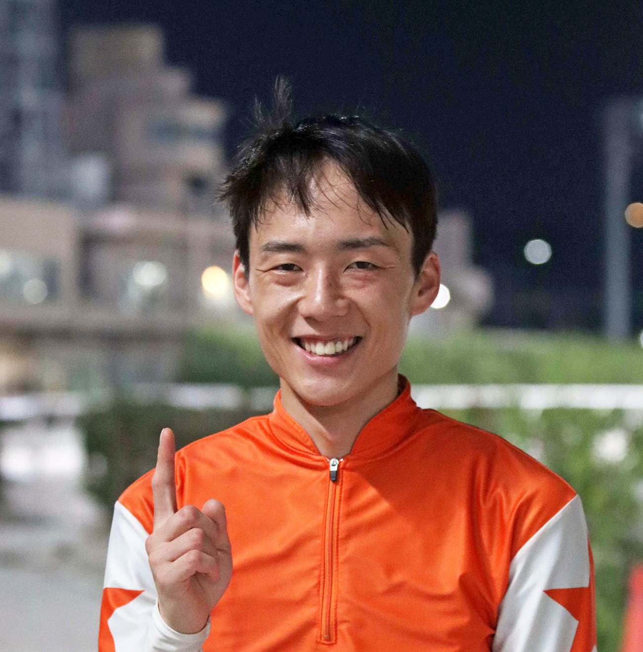 29日の大井10Rで地方競馬通算100勝を達成した大井の菅原涼太騎手
