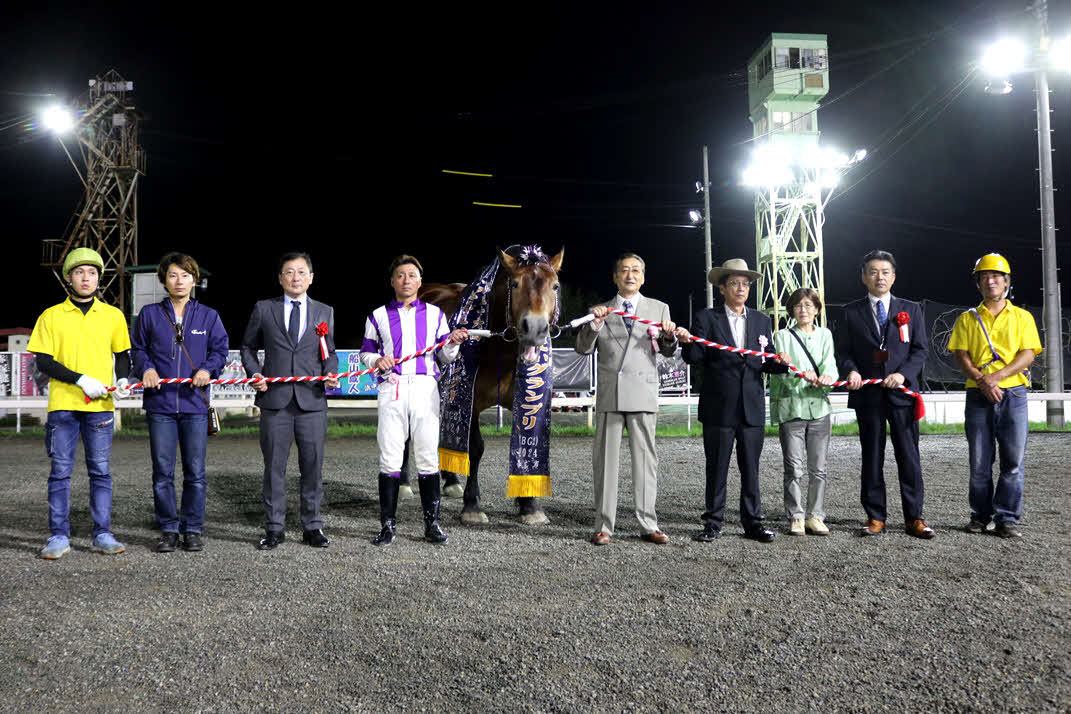 ばんえいグランプリ4連覇を達成したメムロボブサップ（写真提供・ばんえい十勝）