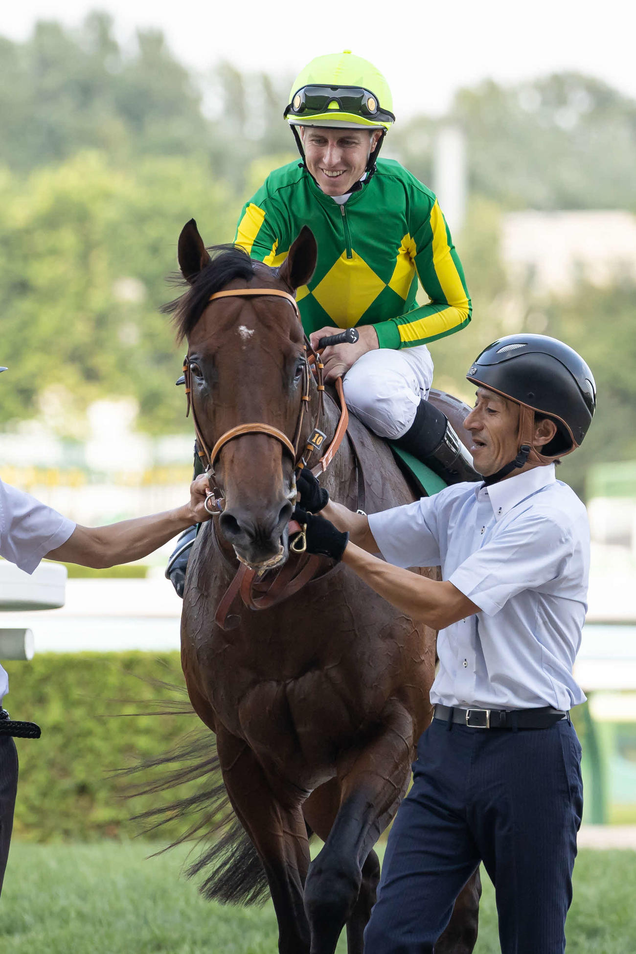 キーンランドCを制したサトノレーヴとレーン騎手（撮影・村野早祐）
