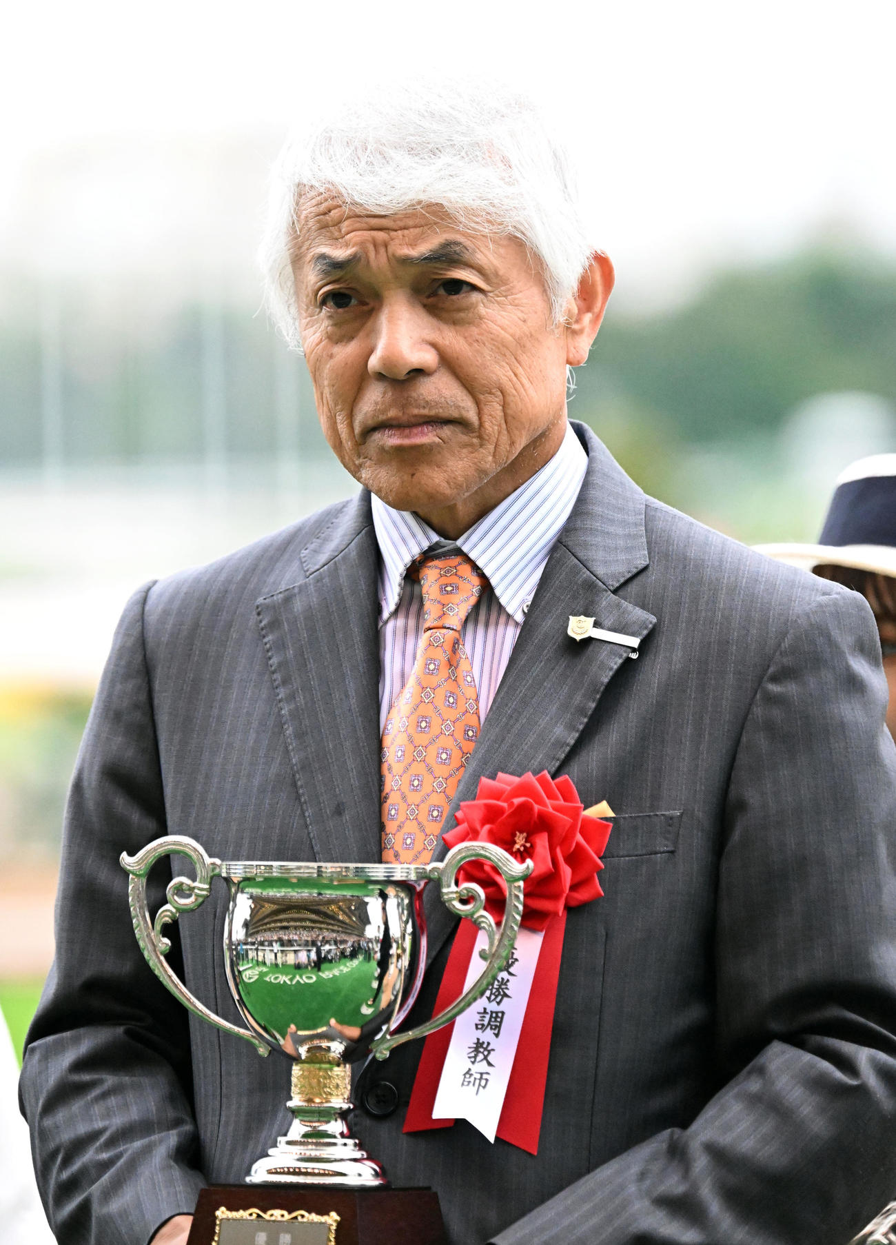 毎日王冠をシックスペンスで制した国枝師（撮影・千葉一成）