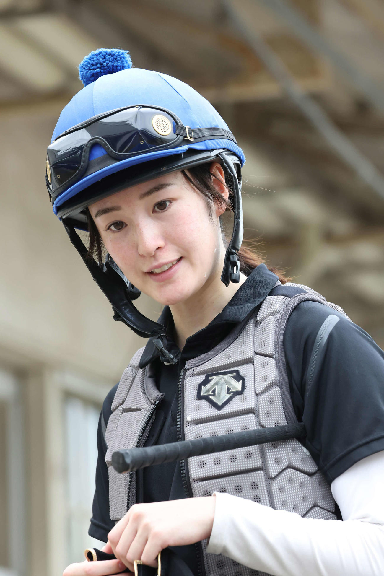 結婚発表から一夜明けて取材に応じた藤田菜七子騎手＝2024年7月11日、美浦トレーニングセンター