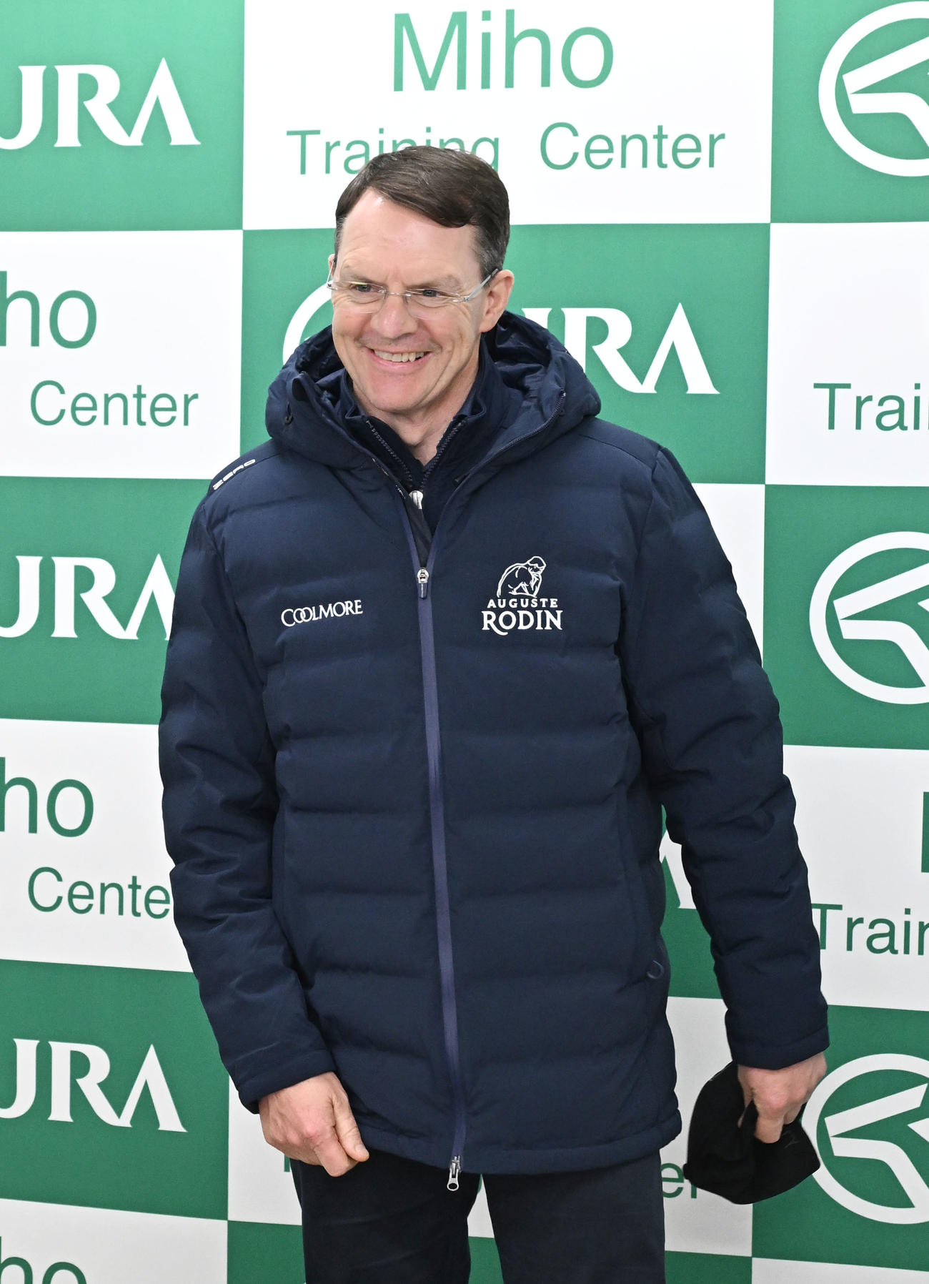 美浦トレセンを訪れたエイダン・オブライエン調教師（撮影・千葉一成）