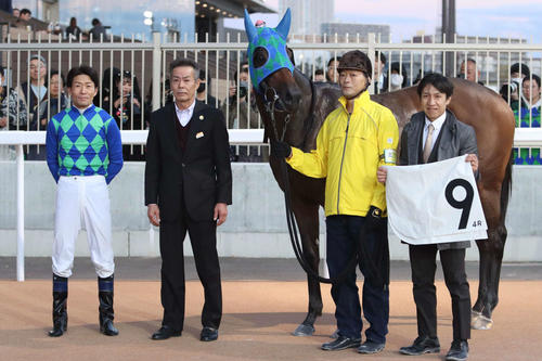 森泰斗騎手ラスト騎乗デー】強襲に遭いラスト騎乗は2着、馬単(3 森泰斗騎手ラスト騎乗デー】強襲に遭いラスト騎乗は2着、馬単(3