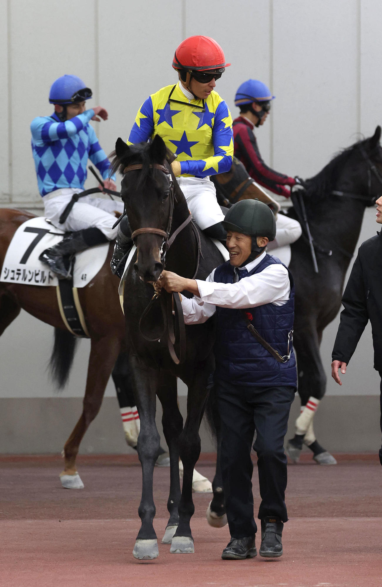 中京4R、新馬戦を制したヨリノレジェンド（撮影・白石智彦）