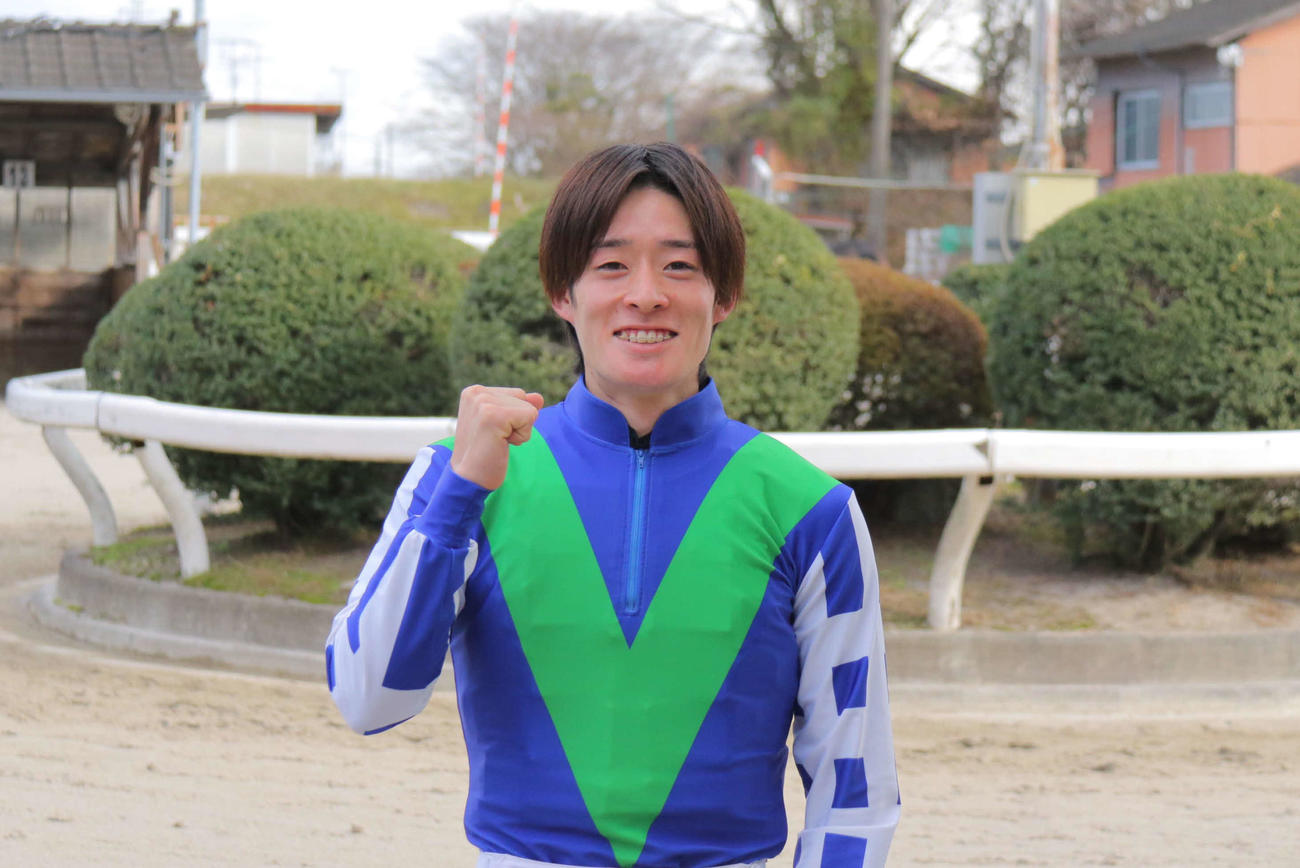 最優秀勝率騎手賞に輝いた笠松の渡辺竜也騎手（写真提供・岐阜県地方競馬組合）