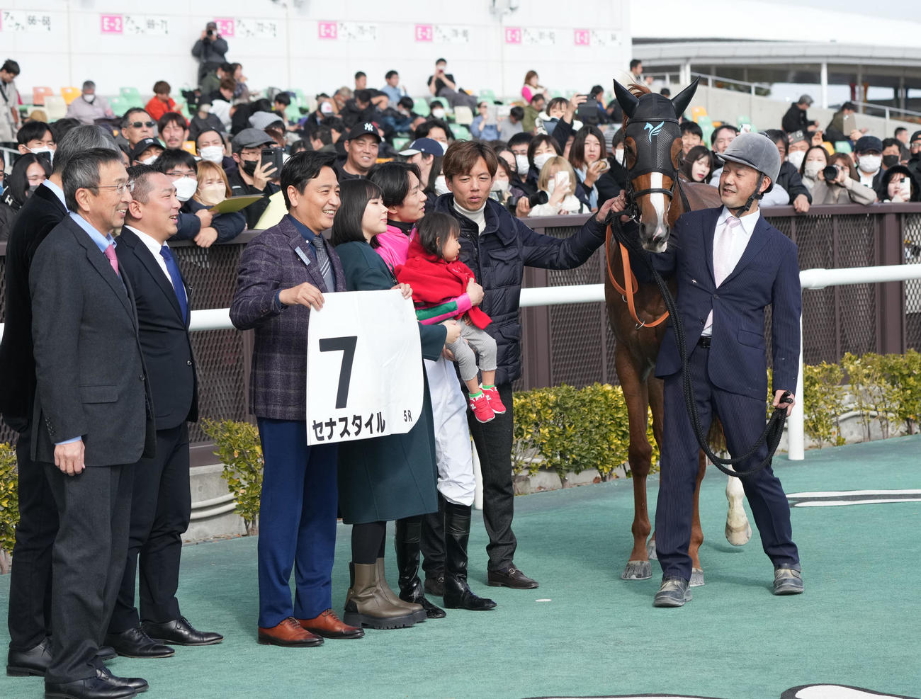 中京5R新馬戦で1着のセナスタイル（撮影・森本幸一）