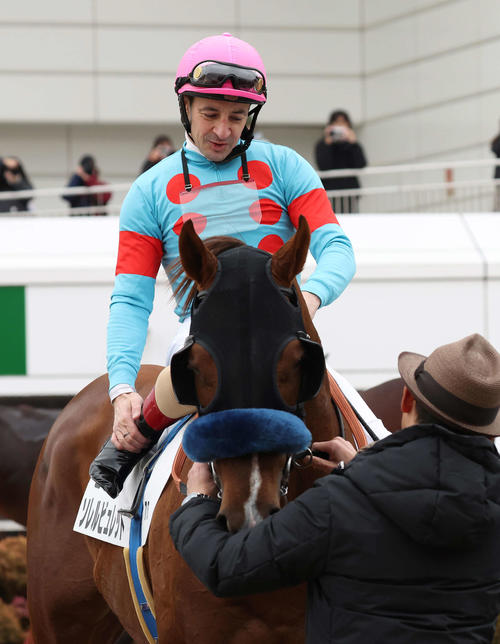 リーディング7回の名手もホッ！「良かった。やっと勝った」ルメール