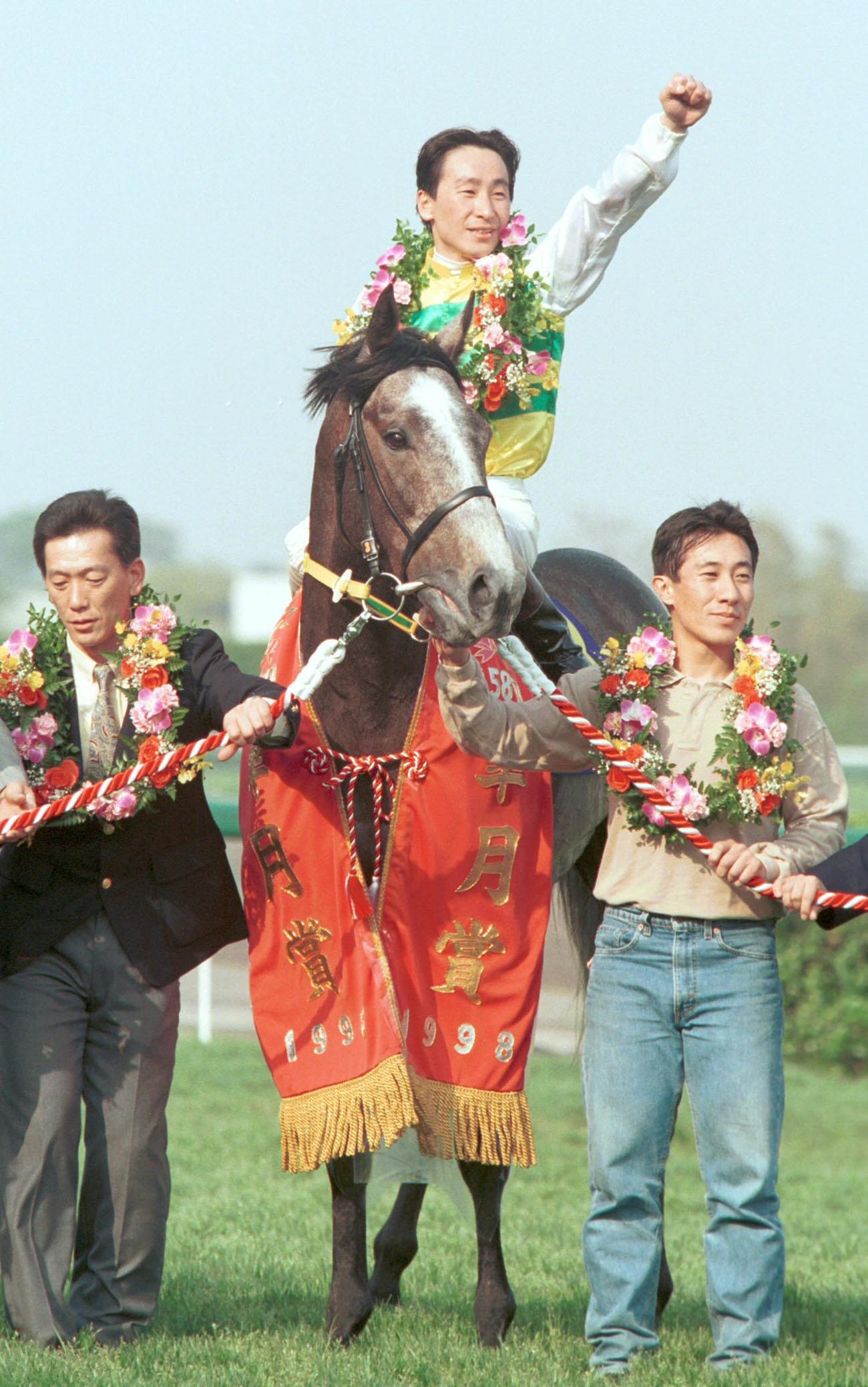 98年皐月賞を制したセイウンスカイと横山典弘騎手