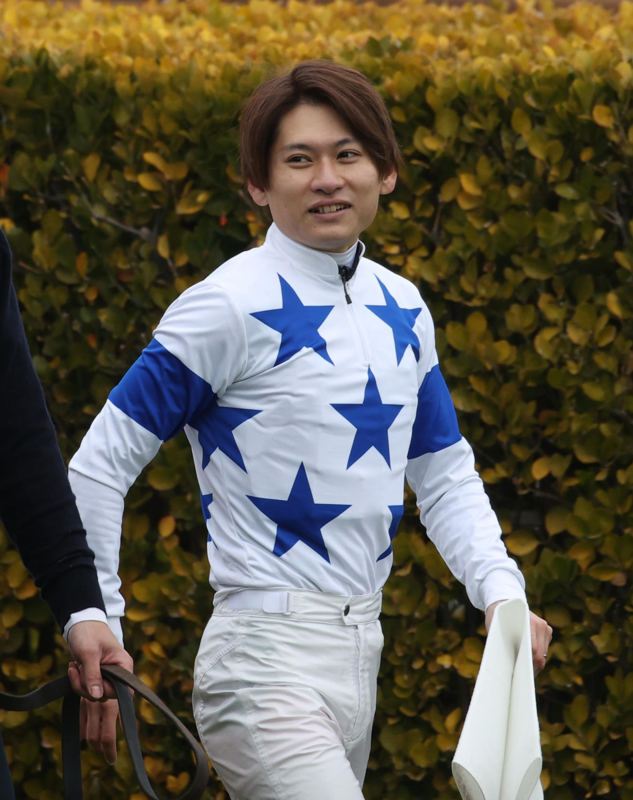 中山2R　1着チュウワクリスエスの原田和真騎手（撮影・柴田隆二）