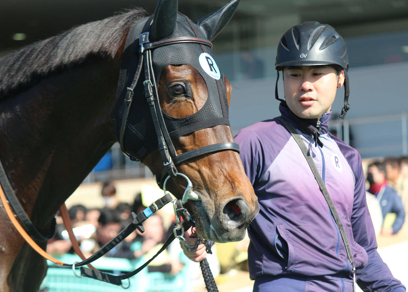 小倉5Rを制したアンクルブラック（撮影・木南友輔）