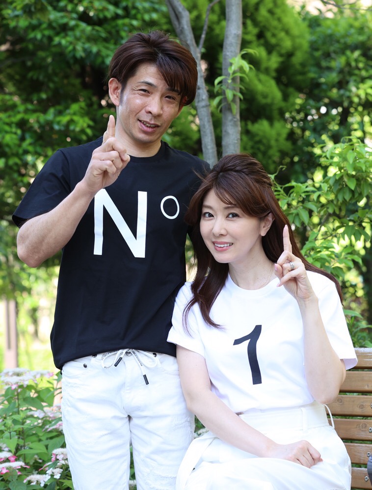 矢部美穂（右）と山林堂信彦騎手