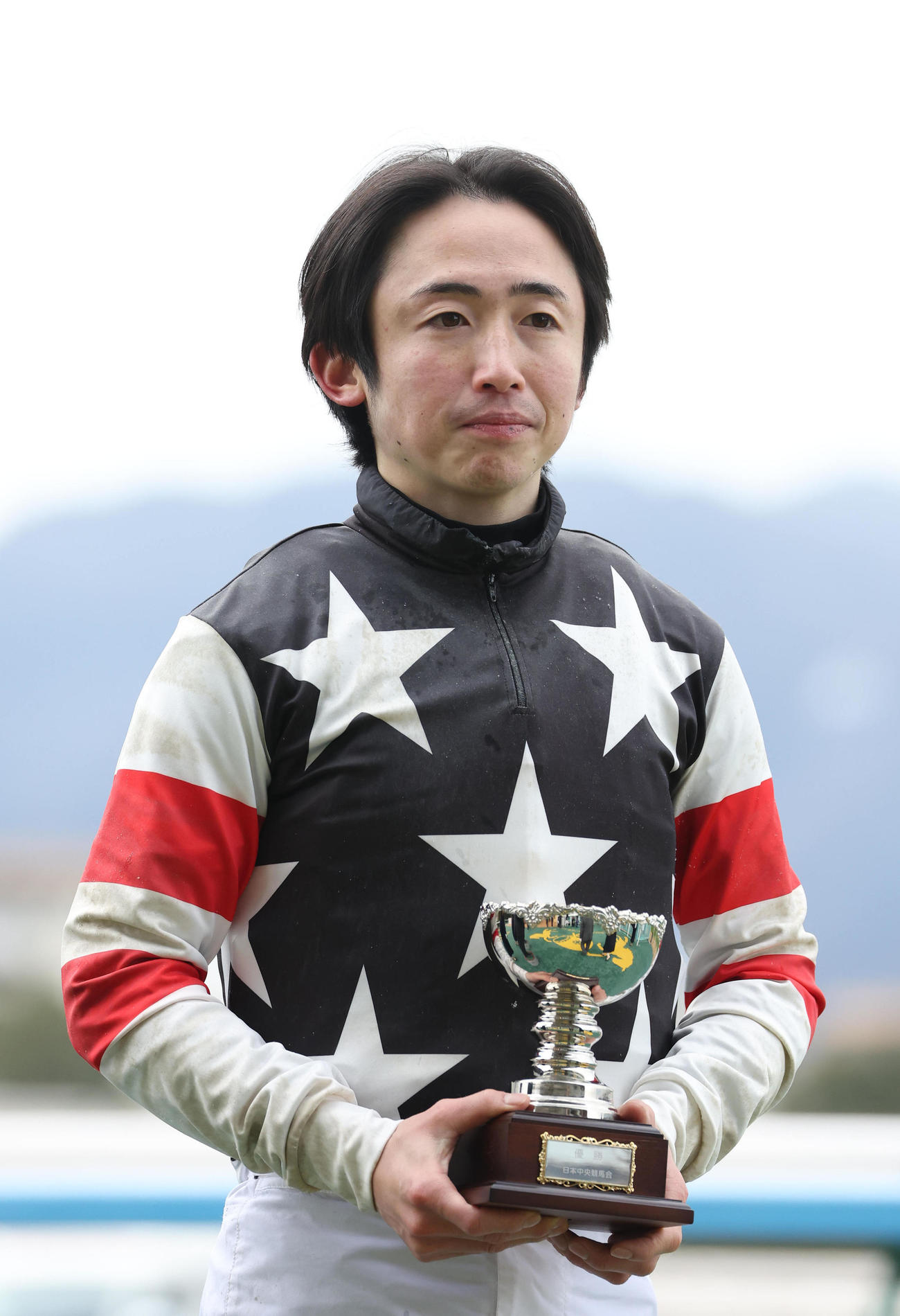 マリアナトレンチで豊前Sを制し復帰後初勝利となった松若騎手（撮影・白石智彦）