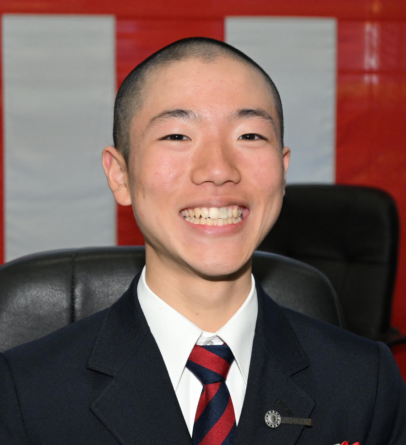 競馬学校騎手課程41期生の卒業式に出席した森田誠也（撮影・千葉一成）
