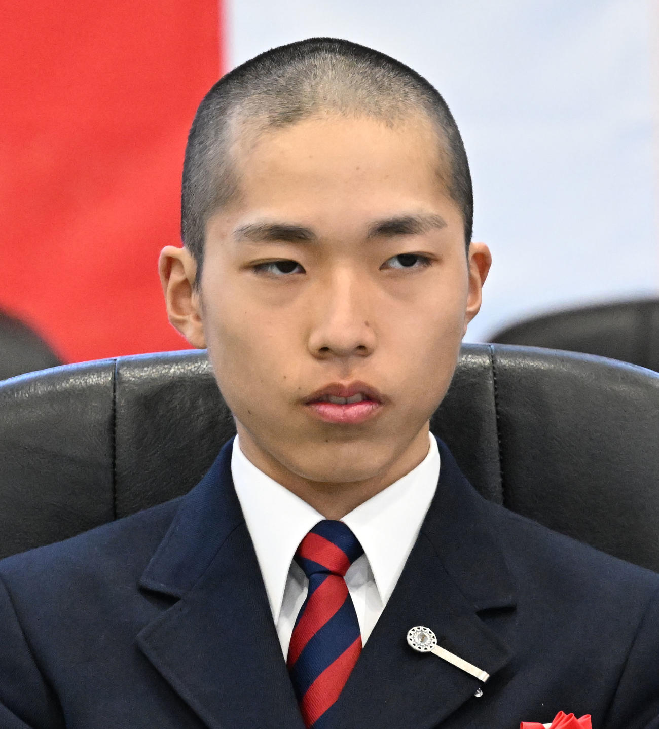 競馬学校騎手課程41期生の卒業式に出席した和田陽希（撮影・千葉一成）