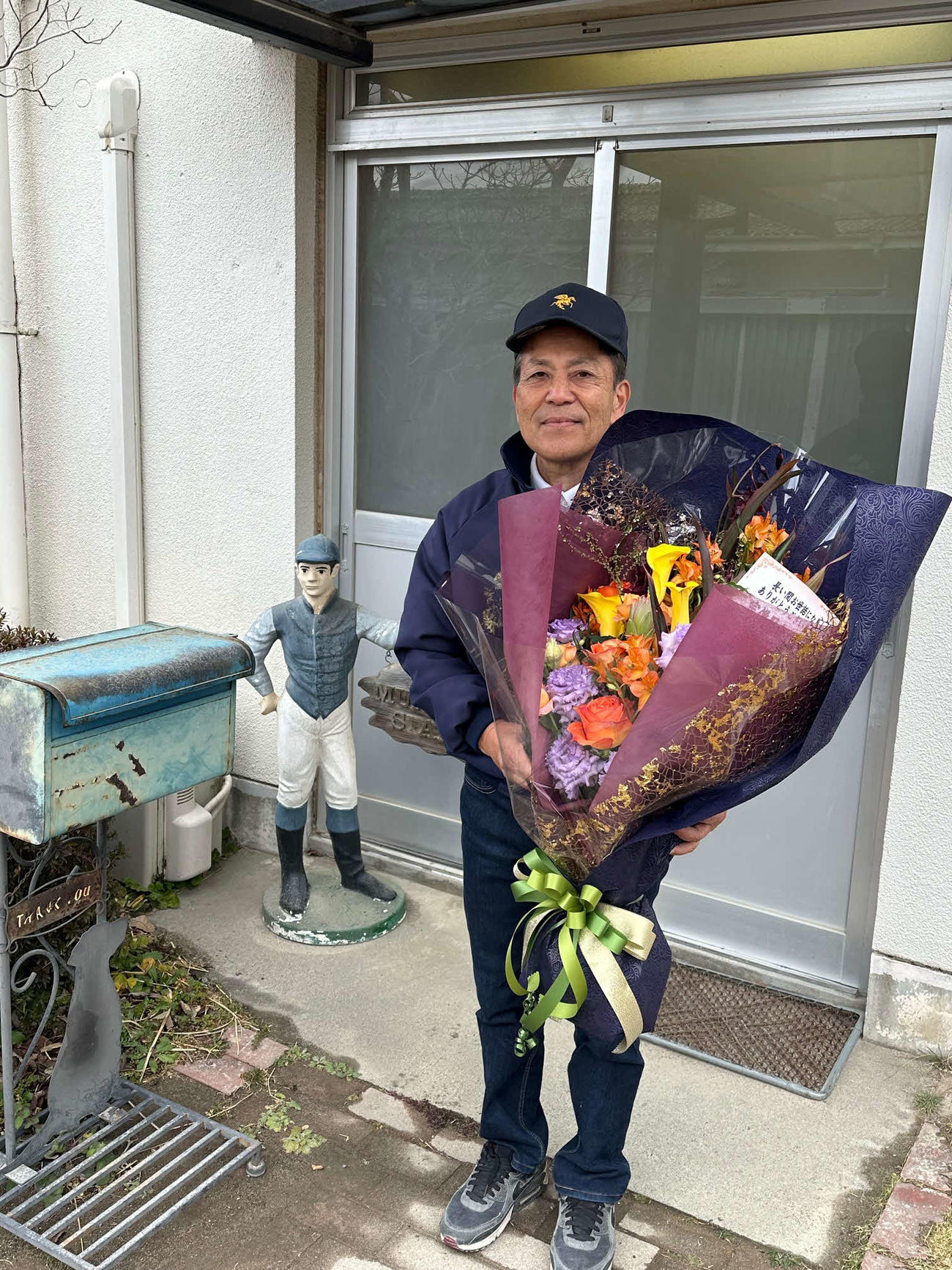 4日付で定年を迎えた宗像師