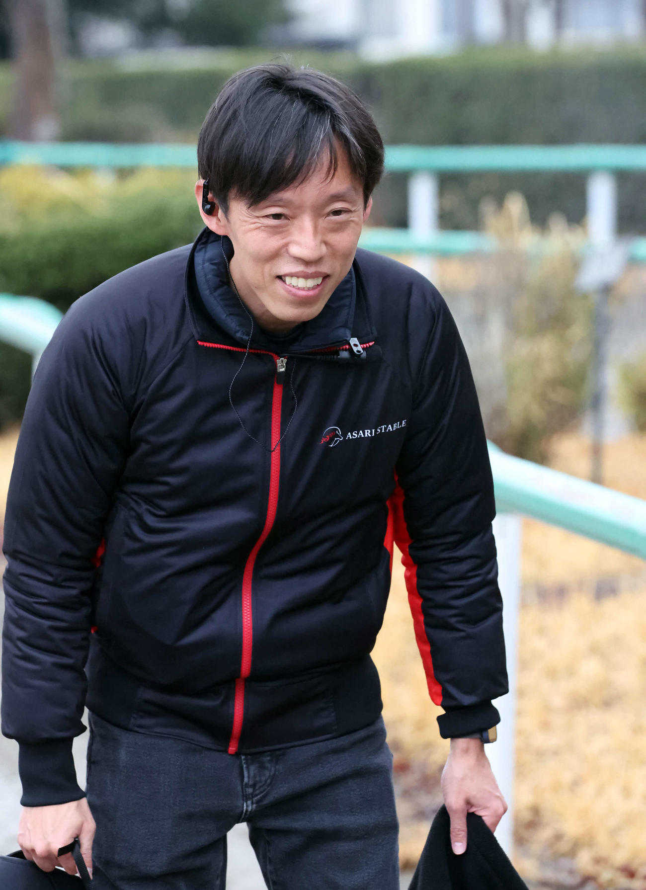 師匠の教えを胸にスタートした浅利師（撮影・丹羽敏通）