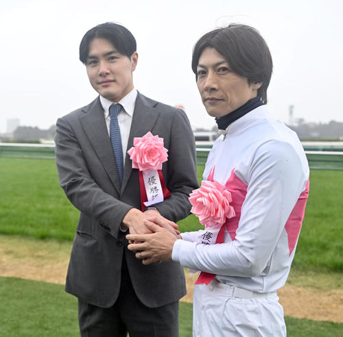 父子3代「春」制覇！ピコチャンブラックと石橋脩が重賞初制覇で皐月賞