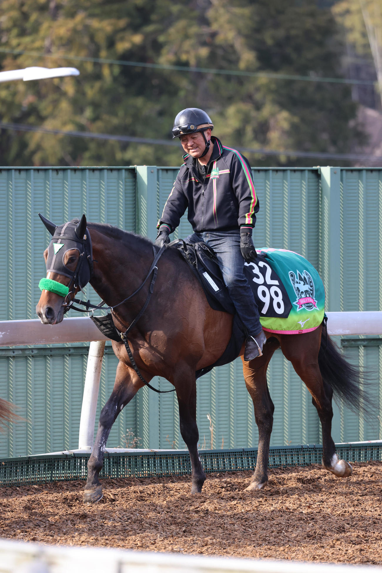 角馬場で息を整えるジョバンニ