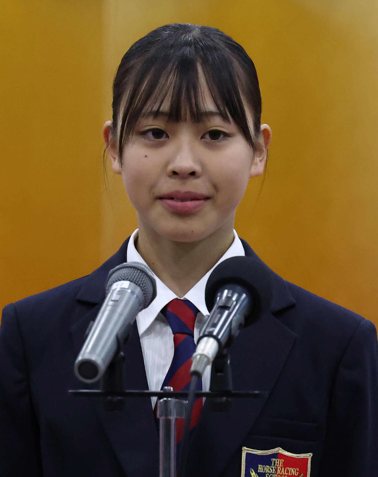 インタビューに答える角祈凜さん（撮影・丹羽敏通）