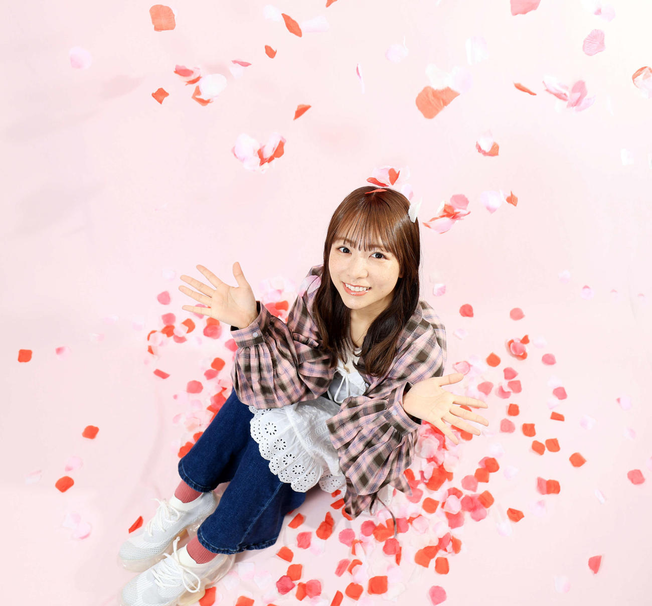 春らんまん！　桜花賞をズバリ予想した北野日奈子（撮影・浅見桂子）