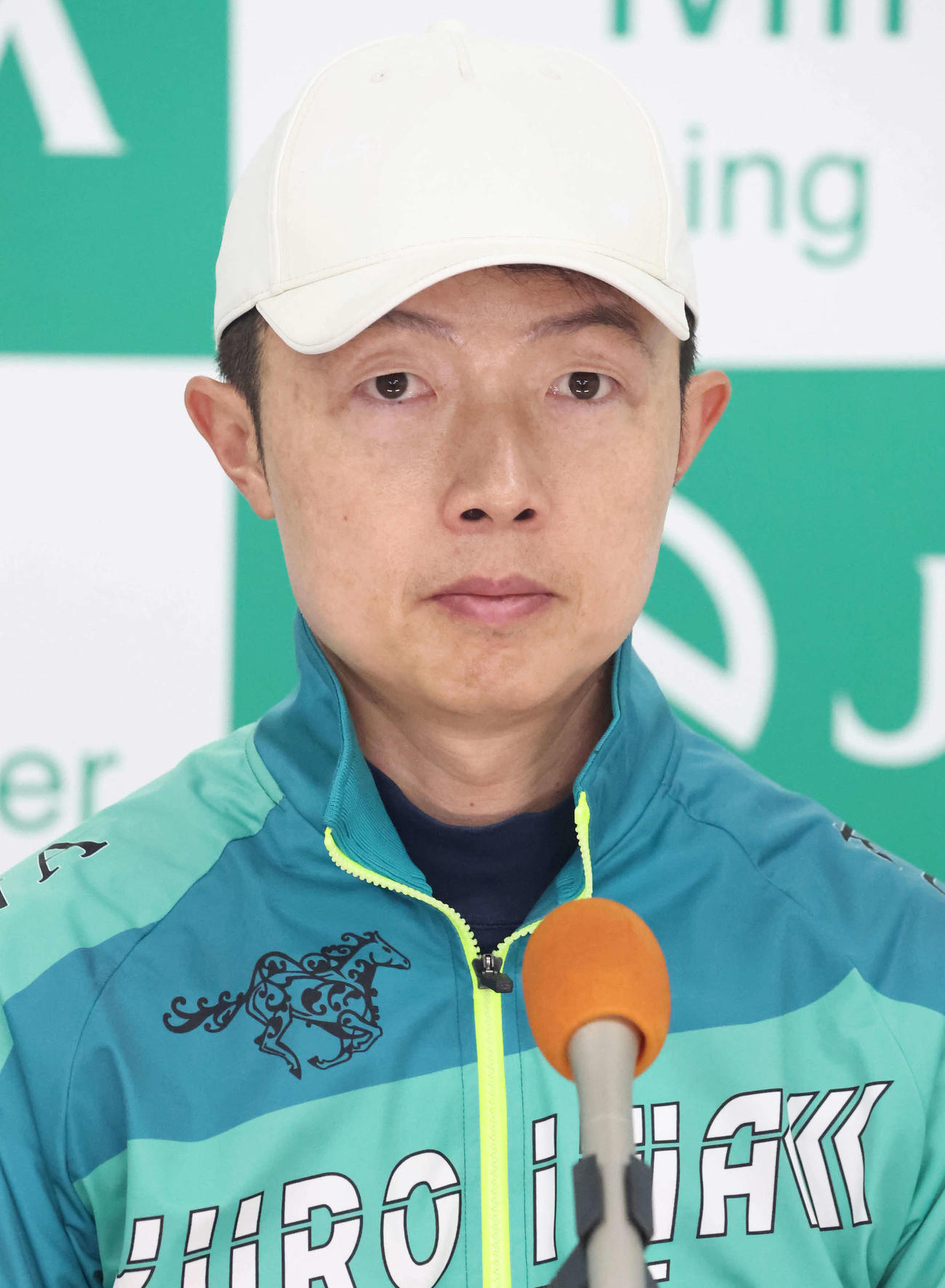 黒岩陽一調教師（2024年5月撮影）