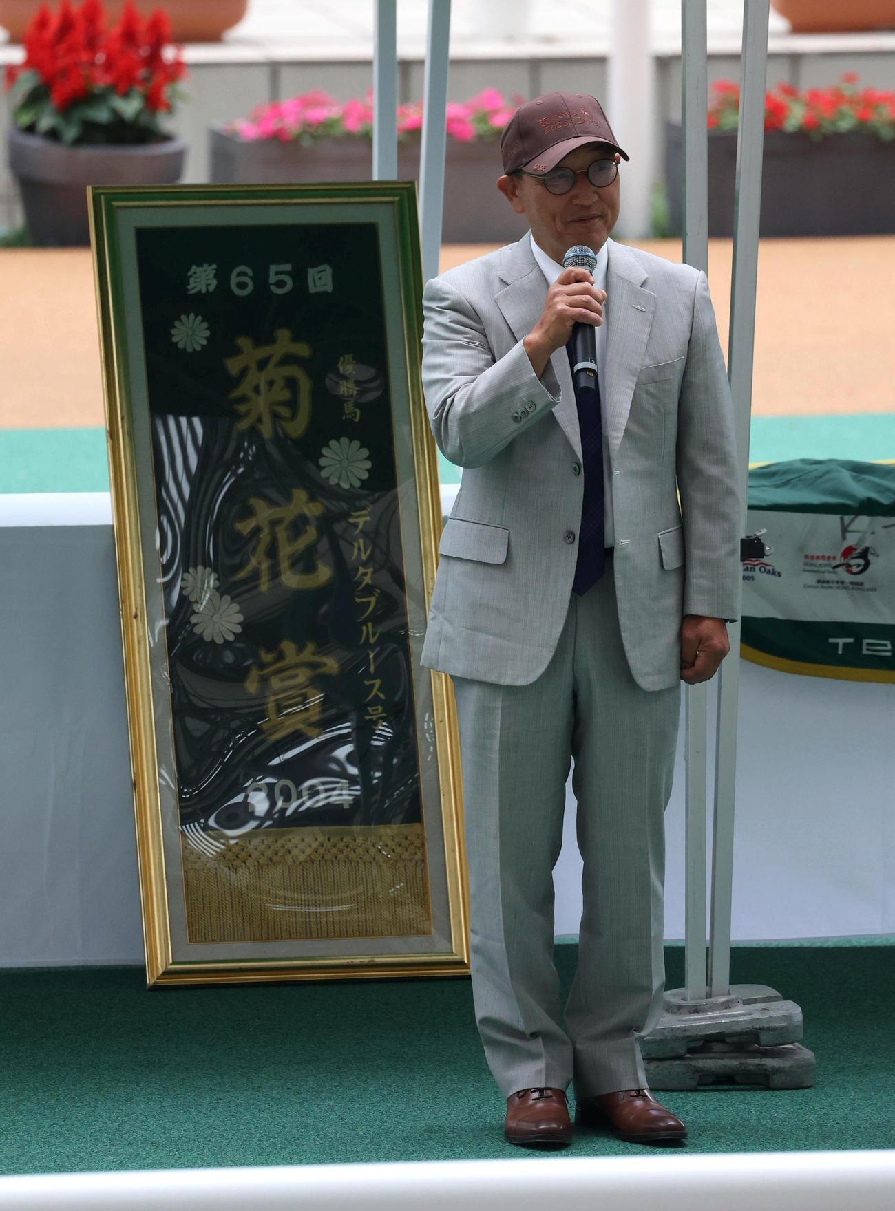 サンクスホースデイズのトークショーに参加する角居勝彦元調教師（撮影・白石智彦）