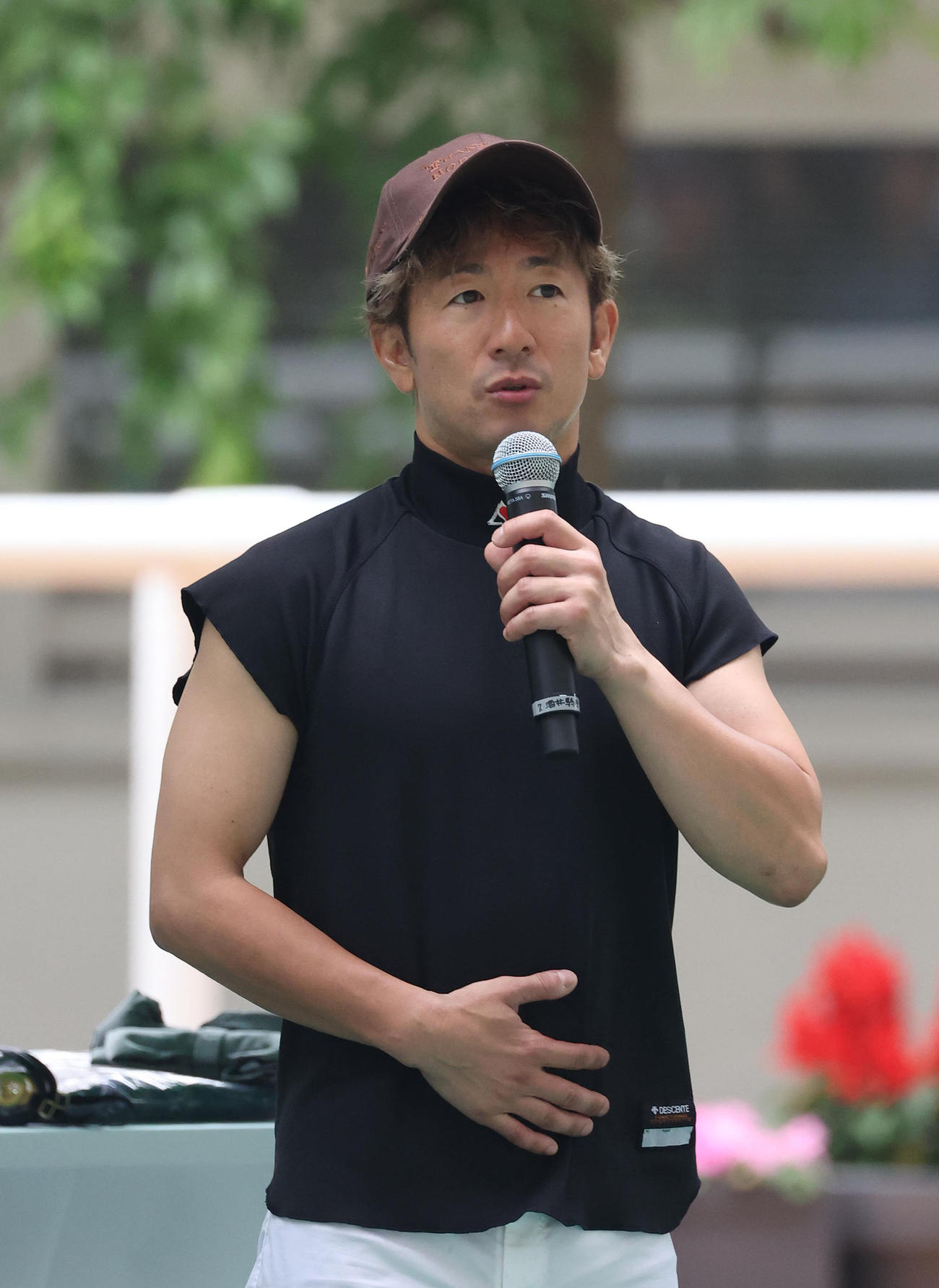 サンクスホースデイズのトークショーに参加する酒井騎手（撮影・白石智彦）